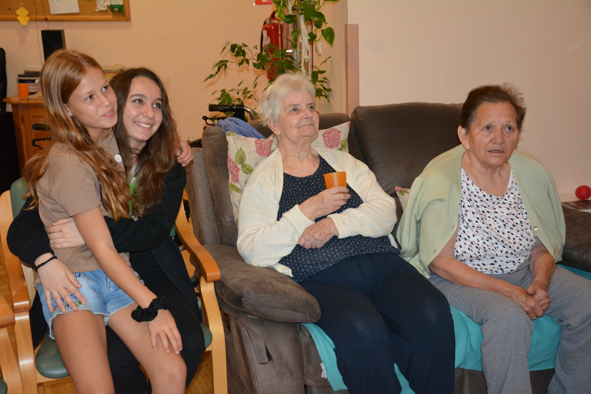 Otroci zaposlenih na obisku v Pegazovem domu