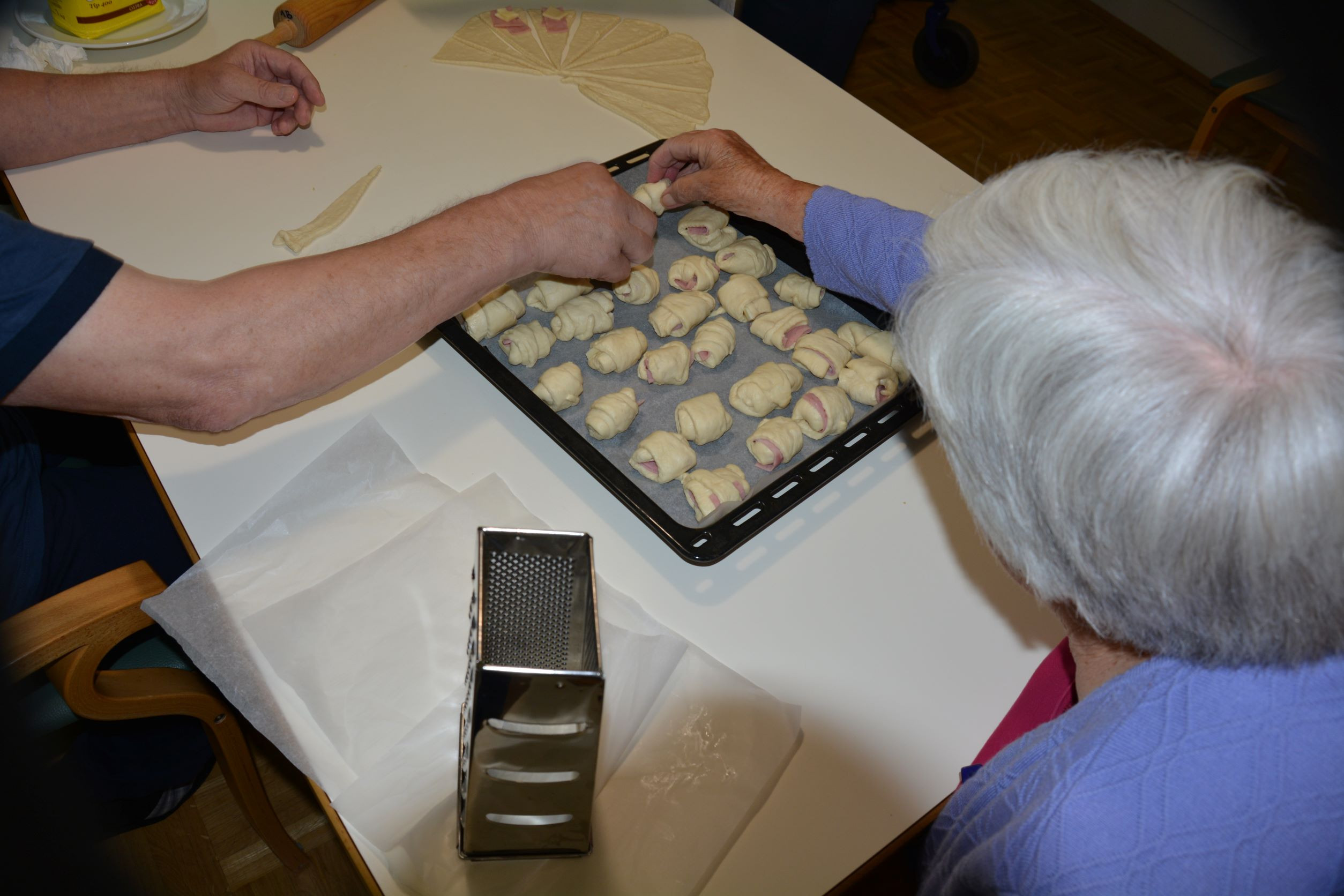 Pekli smo kifeljce s Cvetko in Slavko