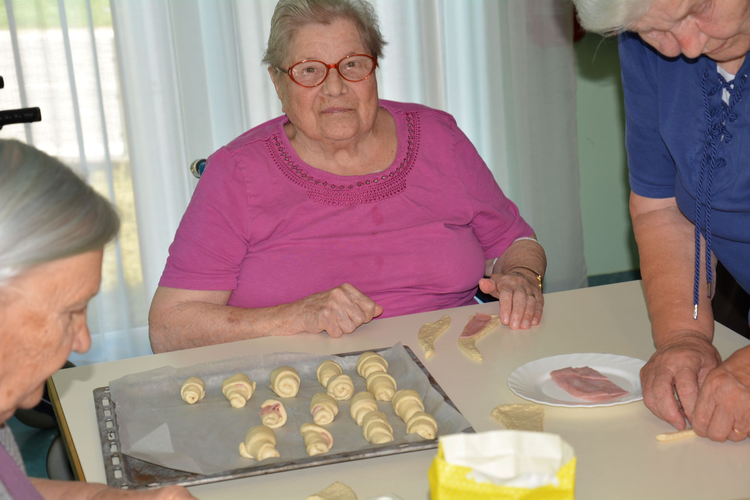 Pekli smo kifeljce s Cvetko in Slavko