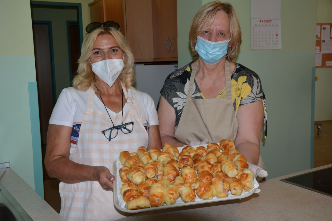 Pekli smo kifeljce s Cvetko in Slavko