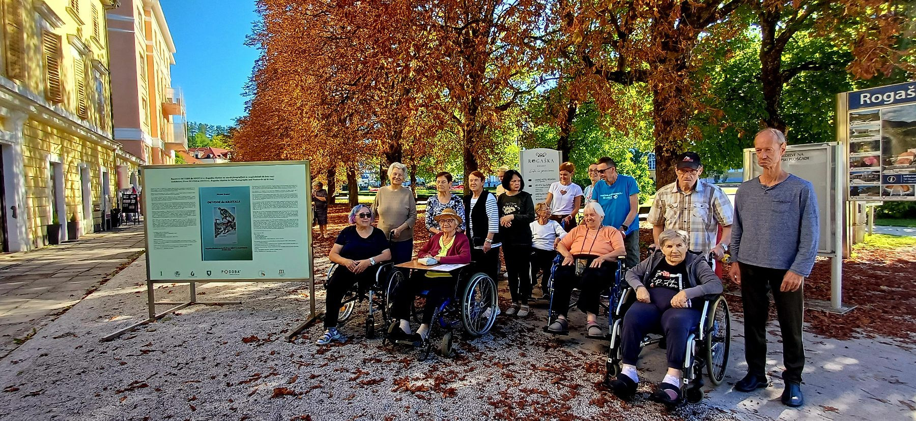 Petek v znamenju zgodovine Rogaške Slatine in jabolčnega zavitka