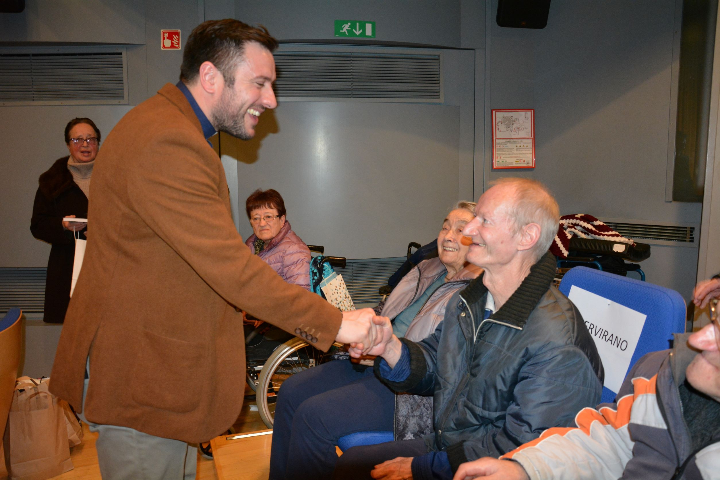 Pogovorni večer z Martinom Golob