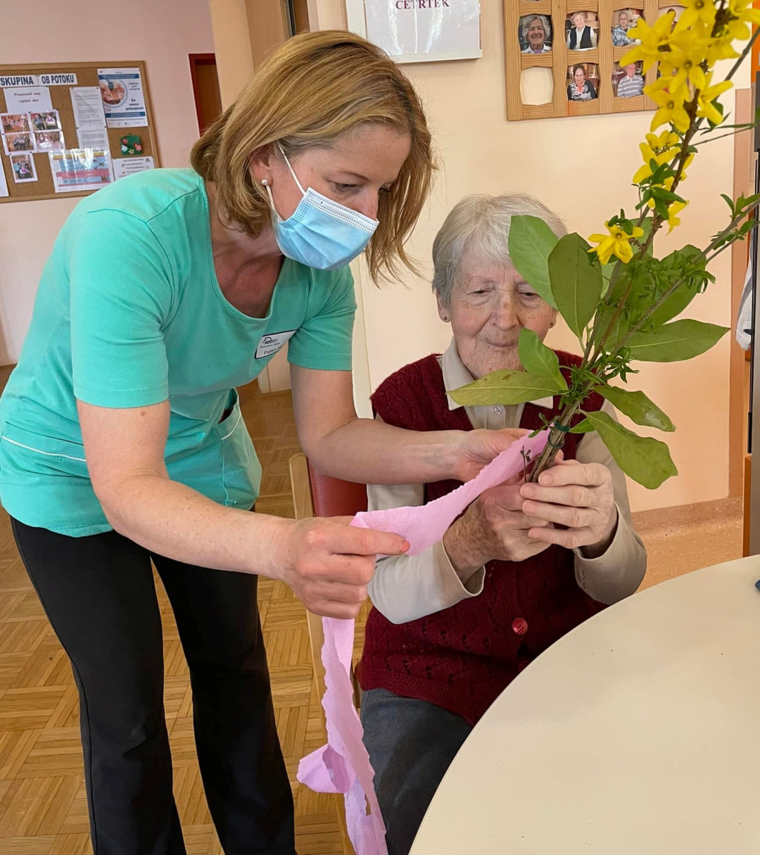Pomladno in pred velikonočno