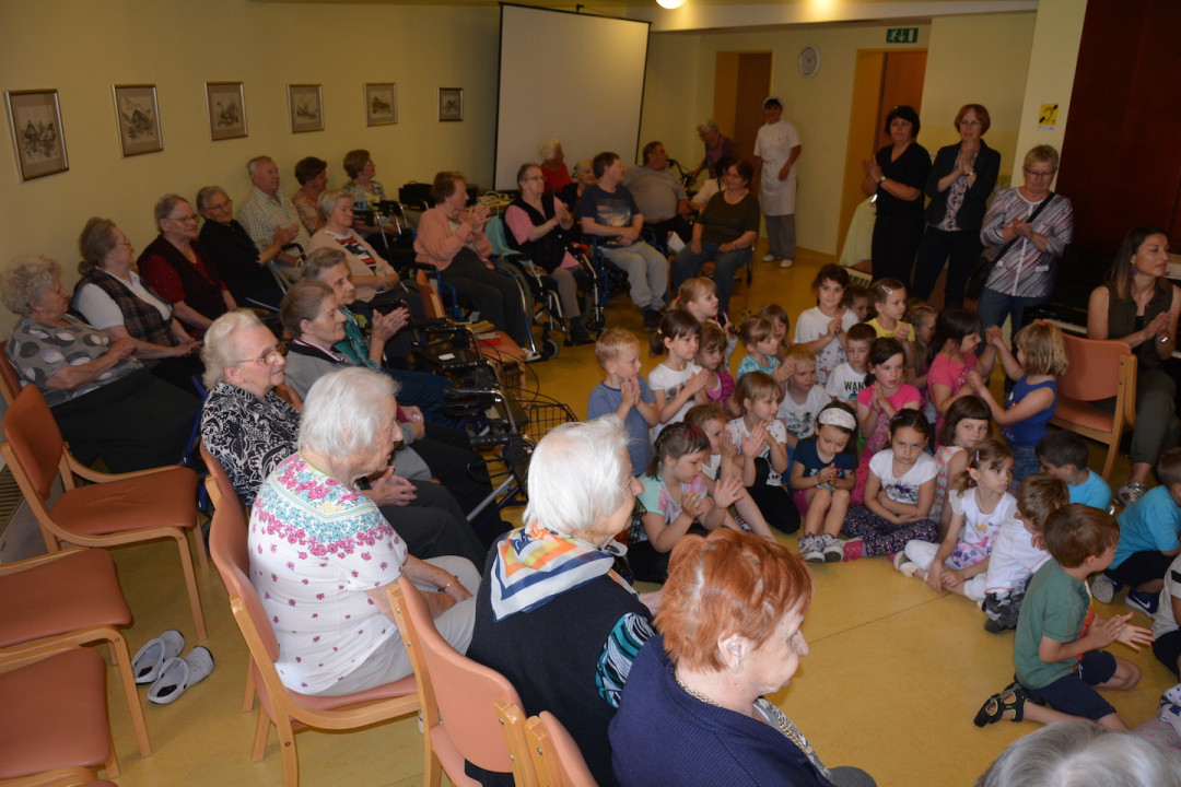 Pozitivna medgeneracijska klima