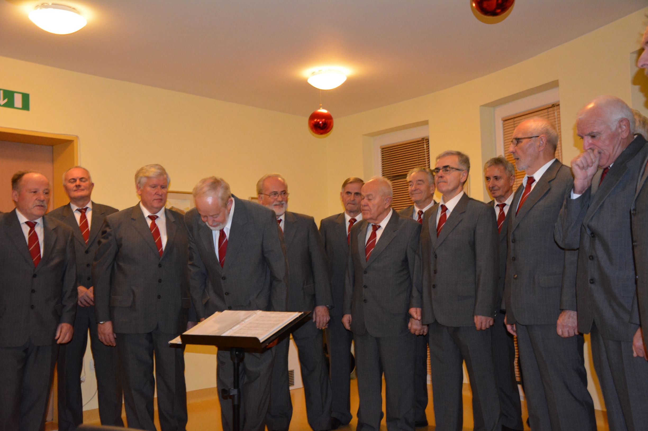 Praznični nastop moškega pevskega zbora