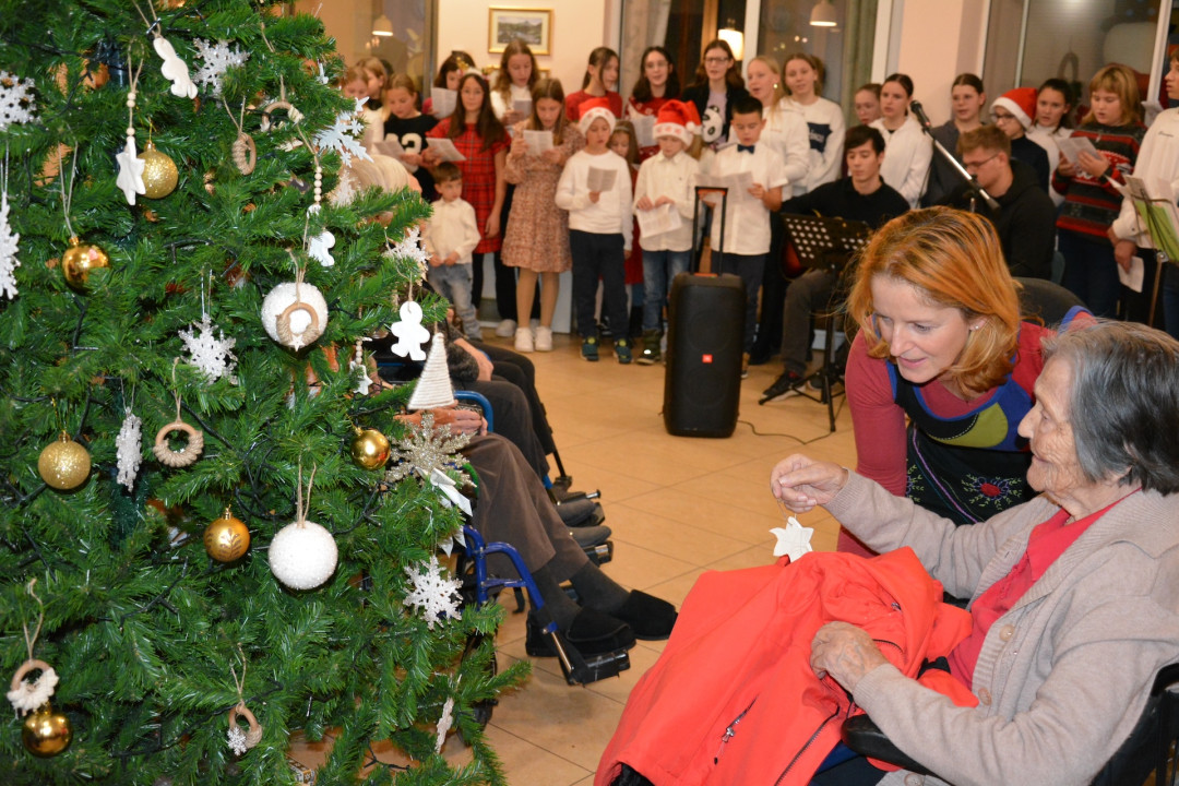 Praznični prižig luči