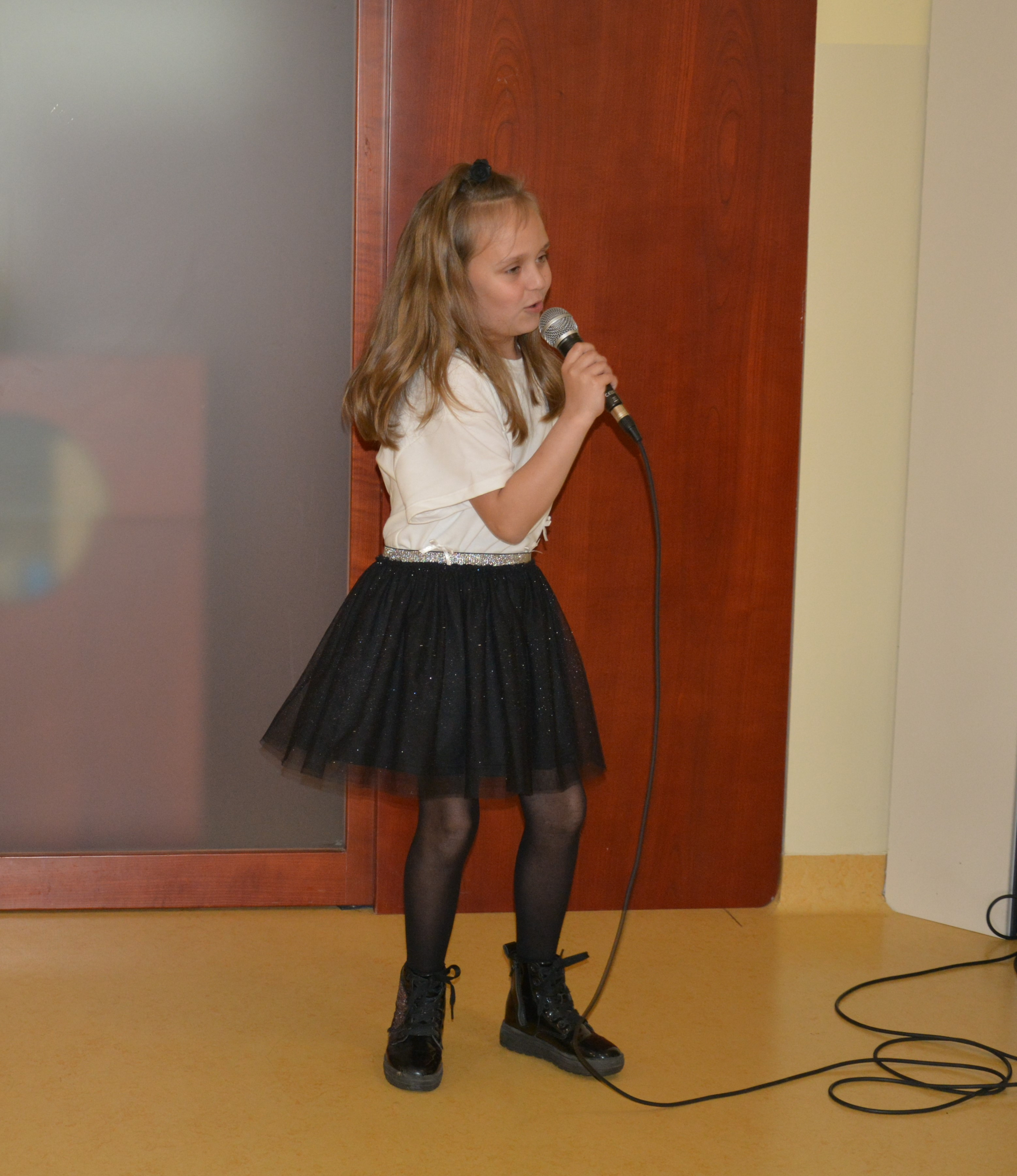 Praznik glasbe s Kajo Humski in učenkami Glasbene šole Simona Plemenitaša