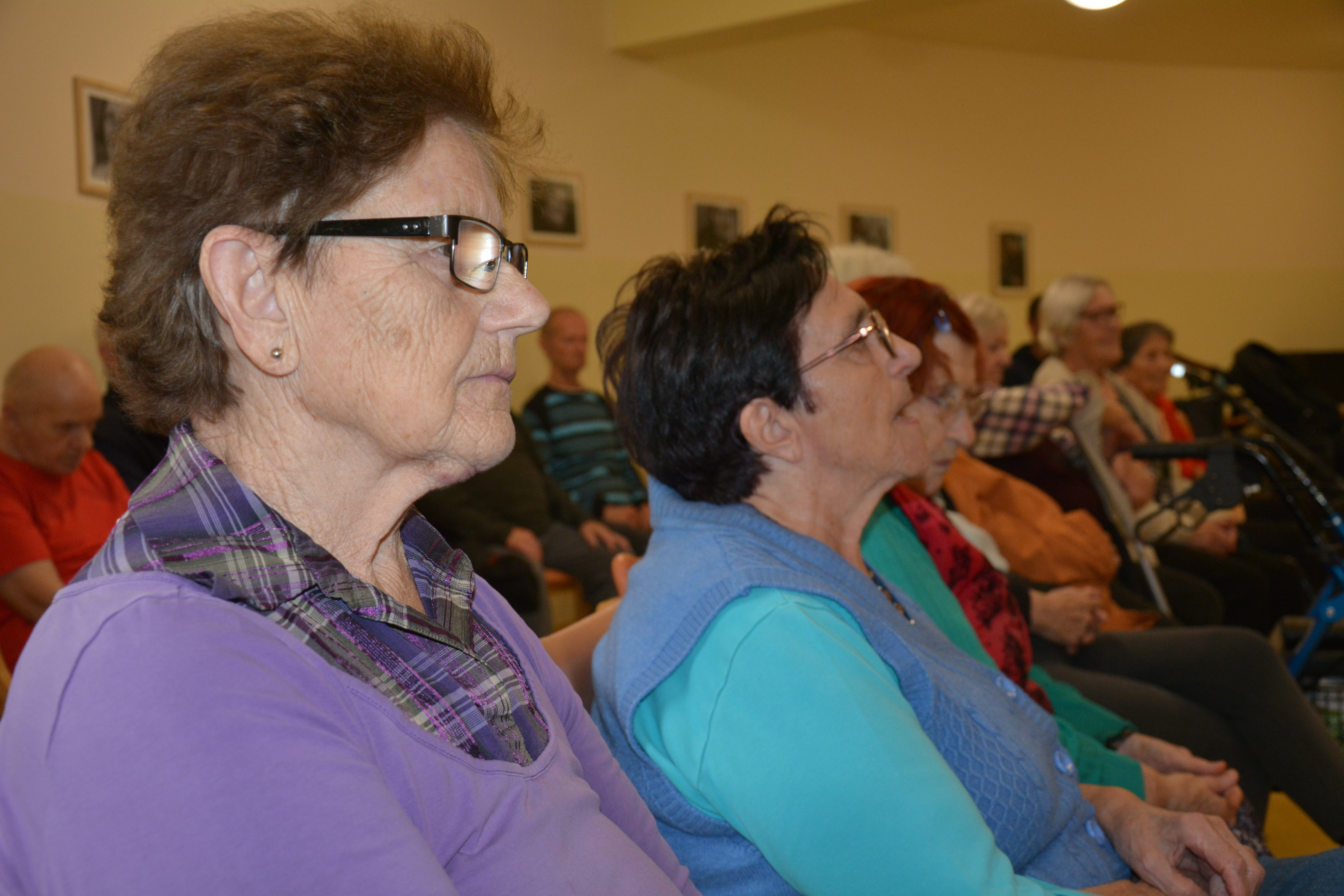 Praznik glasbe s Kajo Humski in učenkami Glasbene šole Simona Plemenitaša