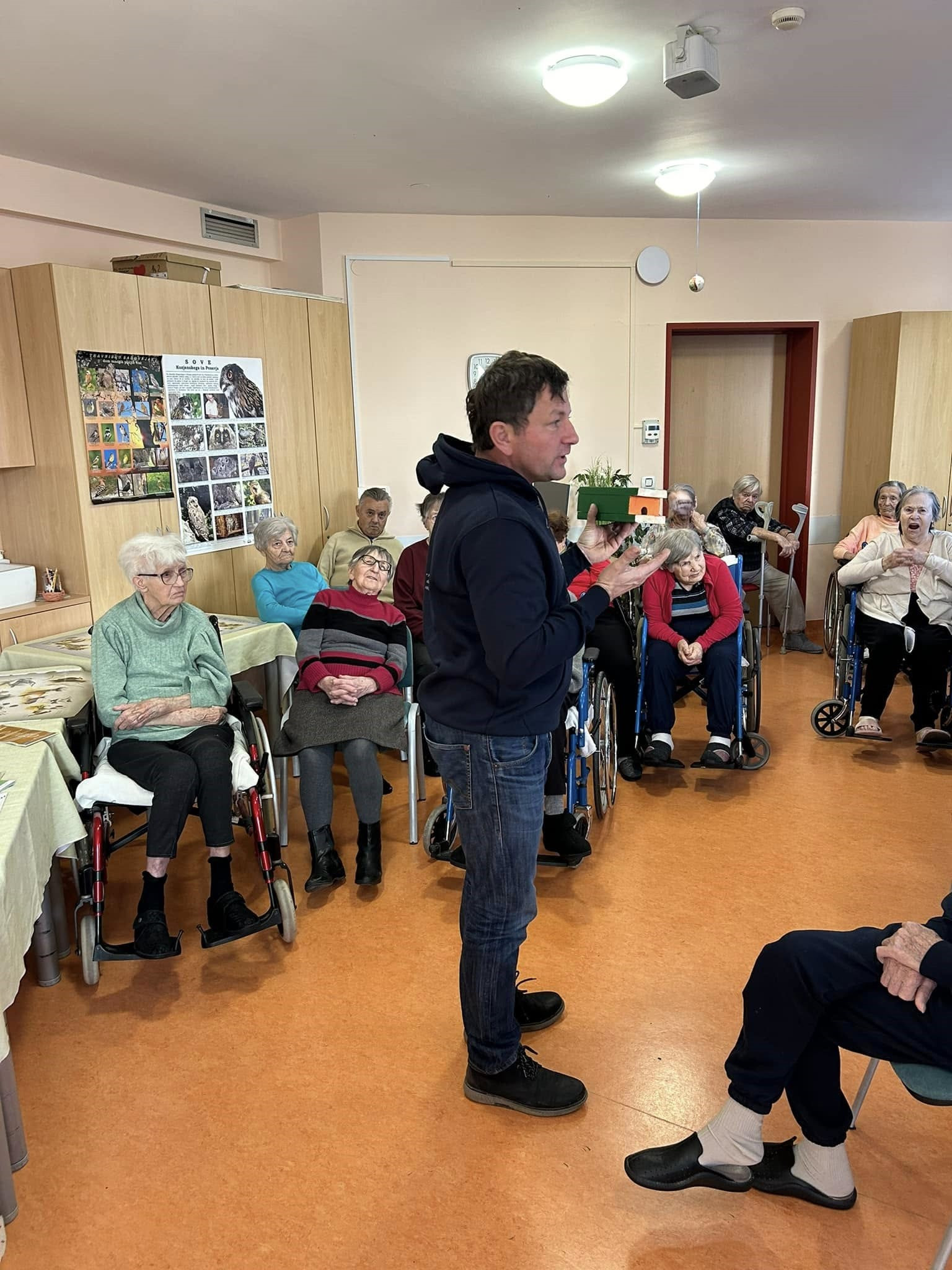 Predavanje o jabolkih