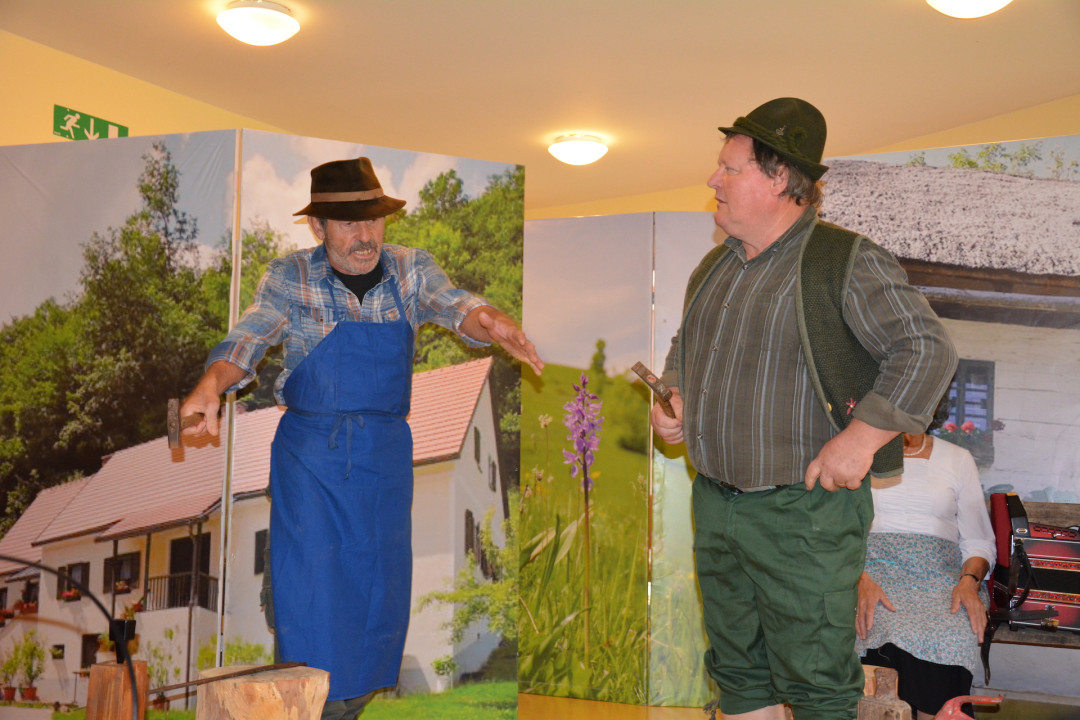 Predstava pod okriljem DU Podčetrtek