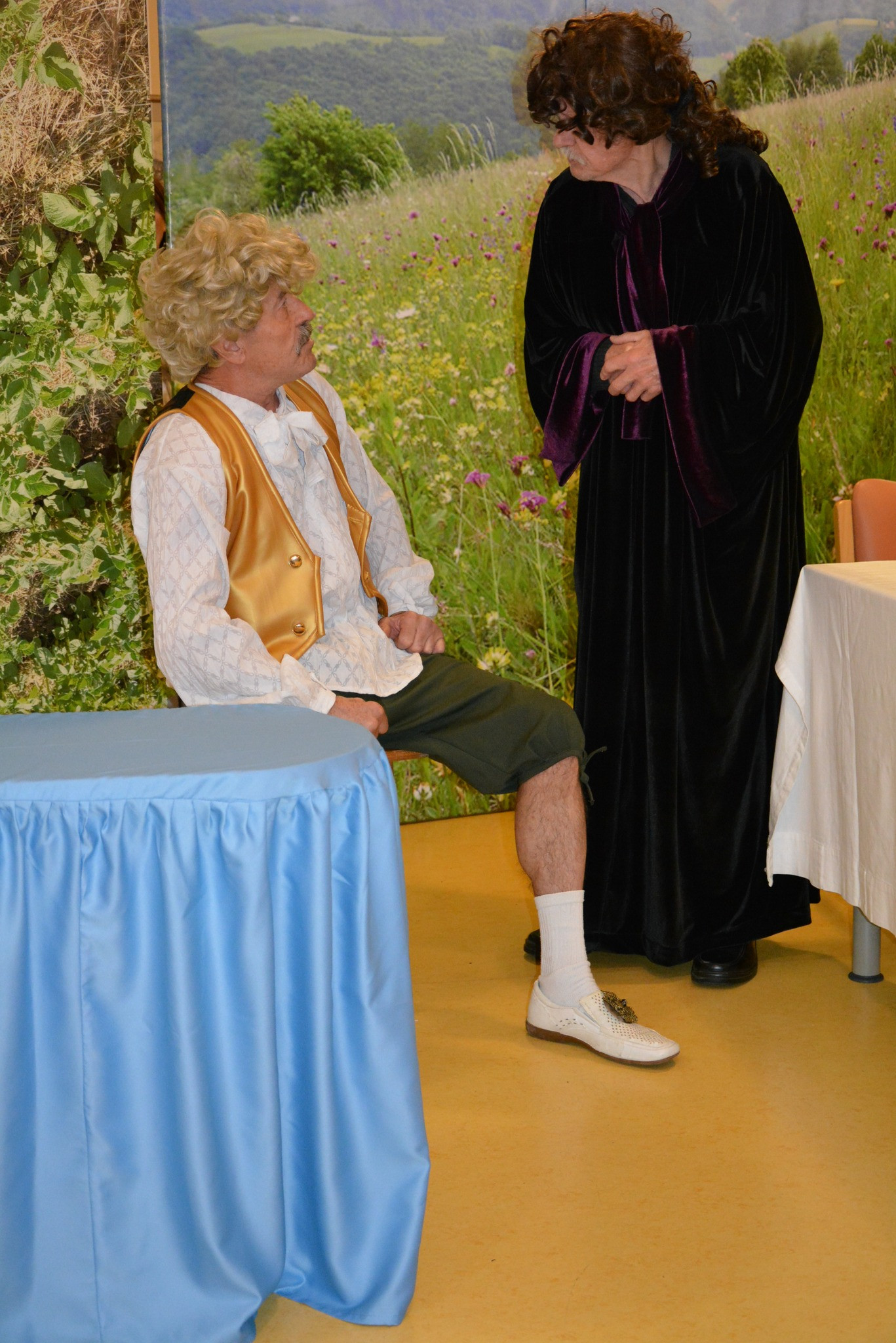 Predstava Tonček se ženi