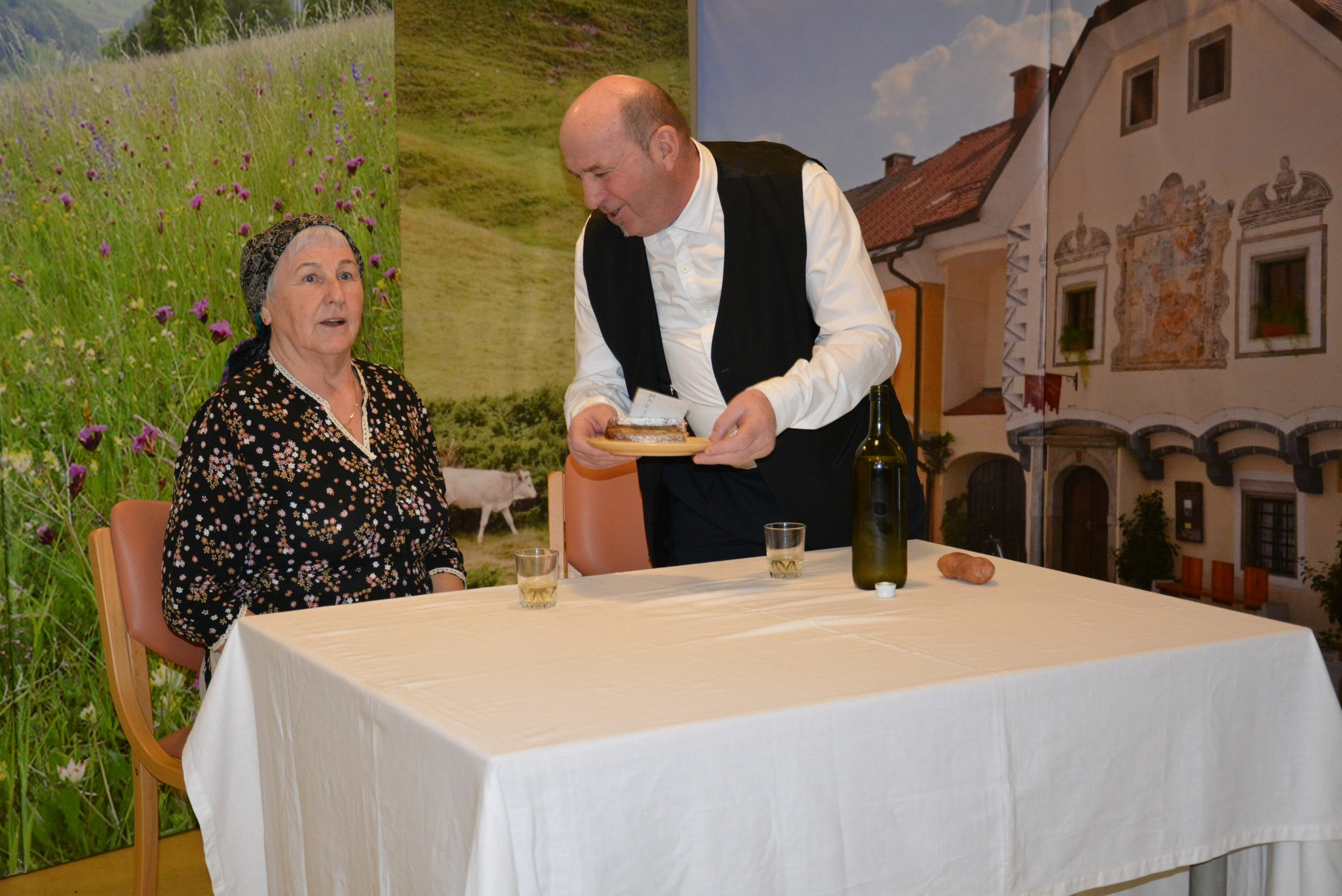 Predstava Tonček se ženi