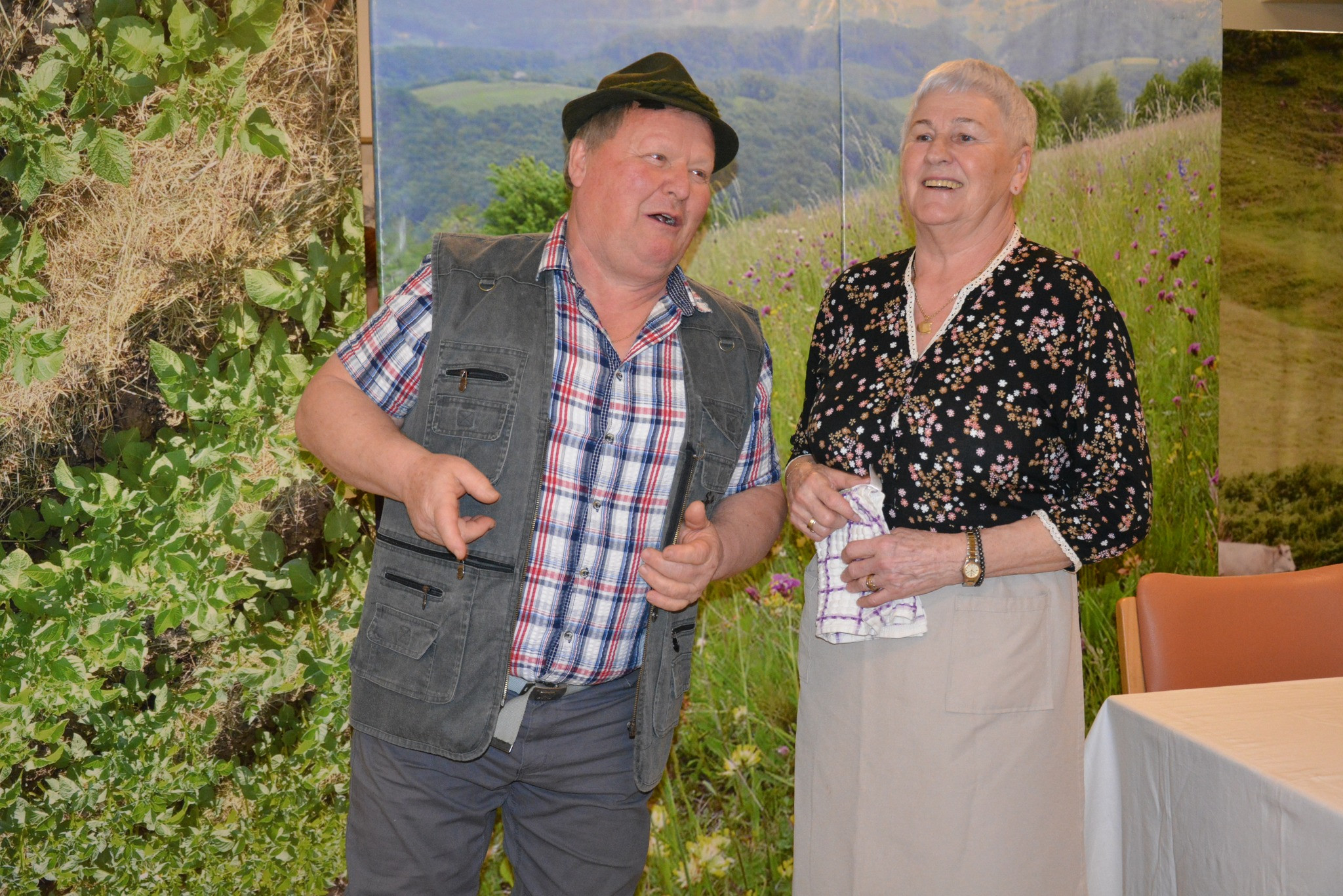 Predstava Tonček se ženi