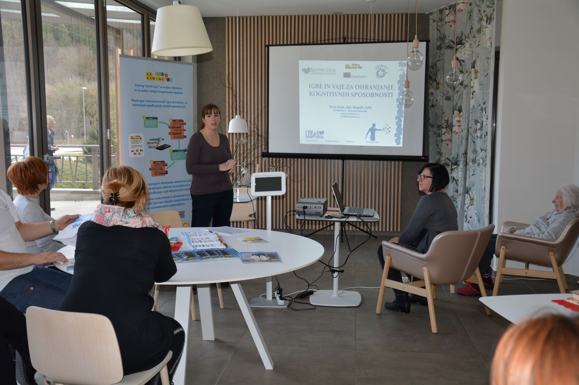 Predstavitev resnih iger ter spletne platforme AD-gaming