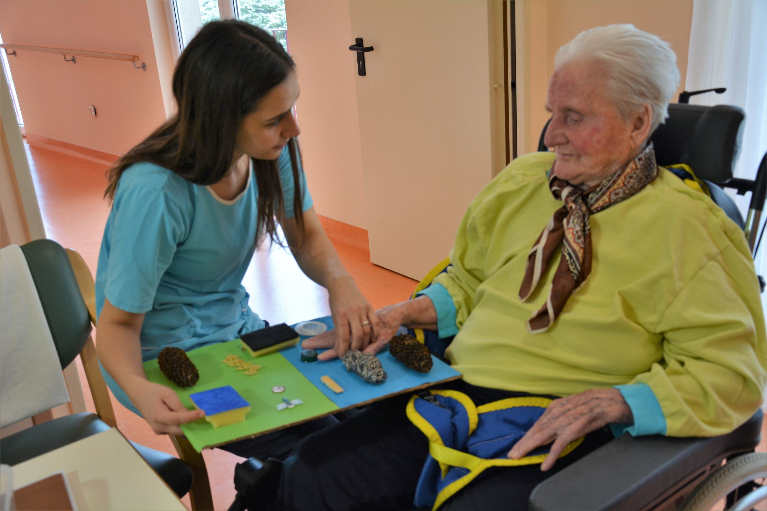 Predstavitev resnih iger ter spletne platforme AD-gaming