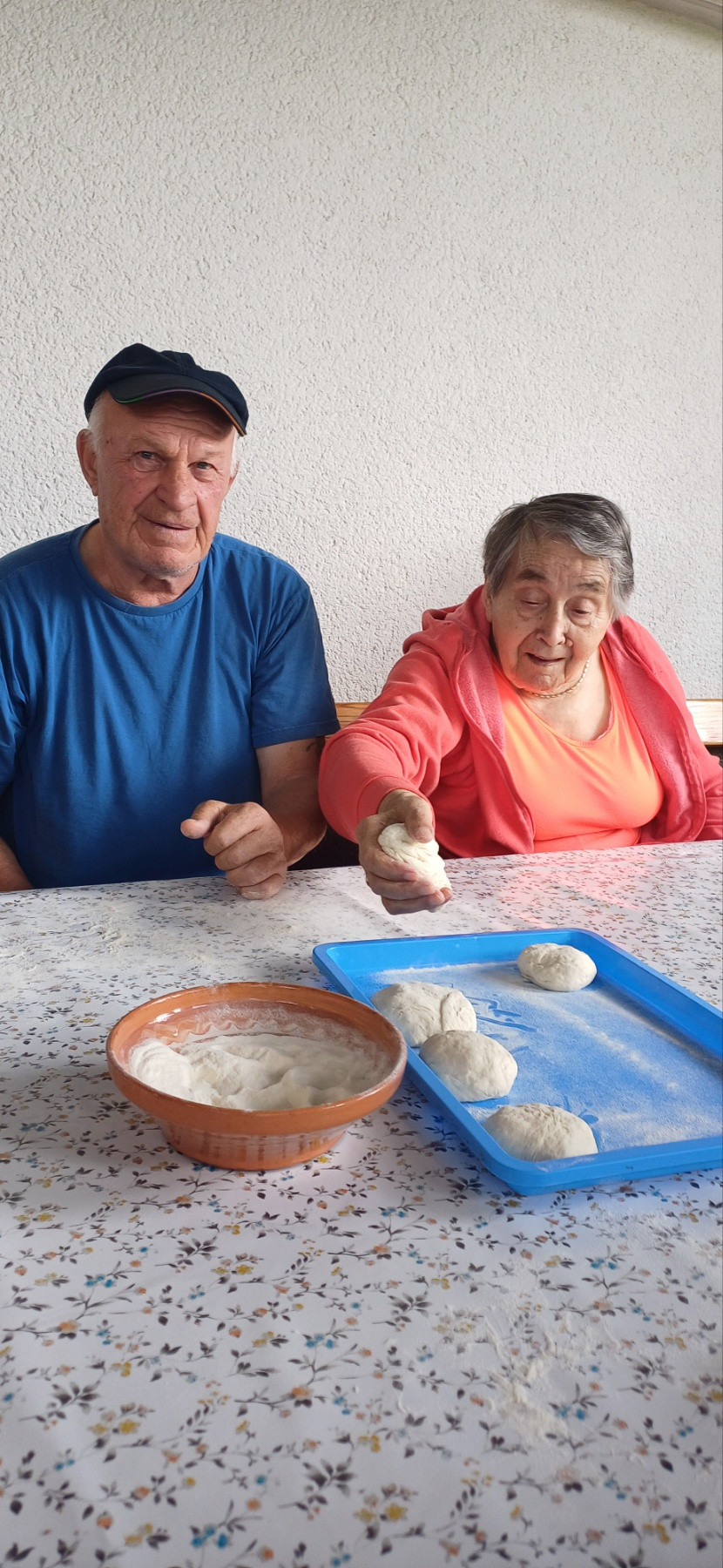 Pri Cvetki v zunanji kuhinji