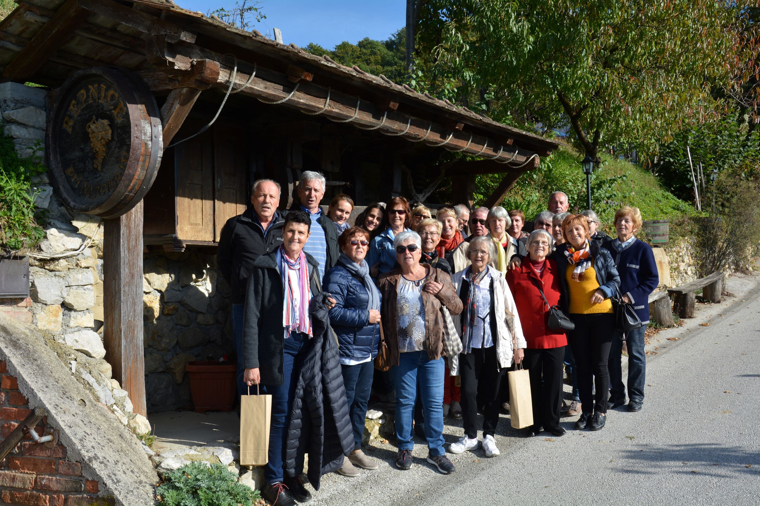 Prostovoljstvo nas bogati