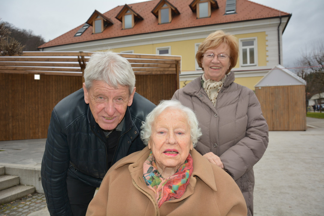 Prvi sprehod v letu 2018