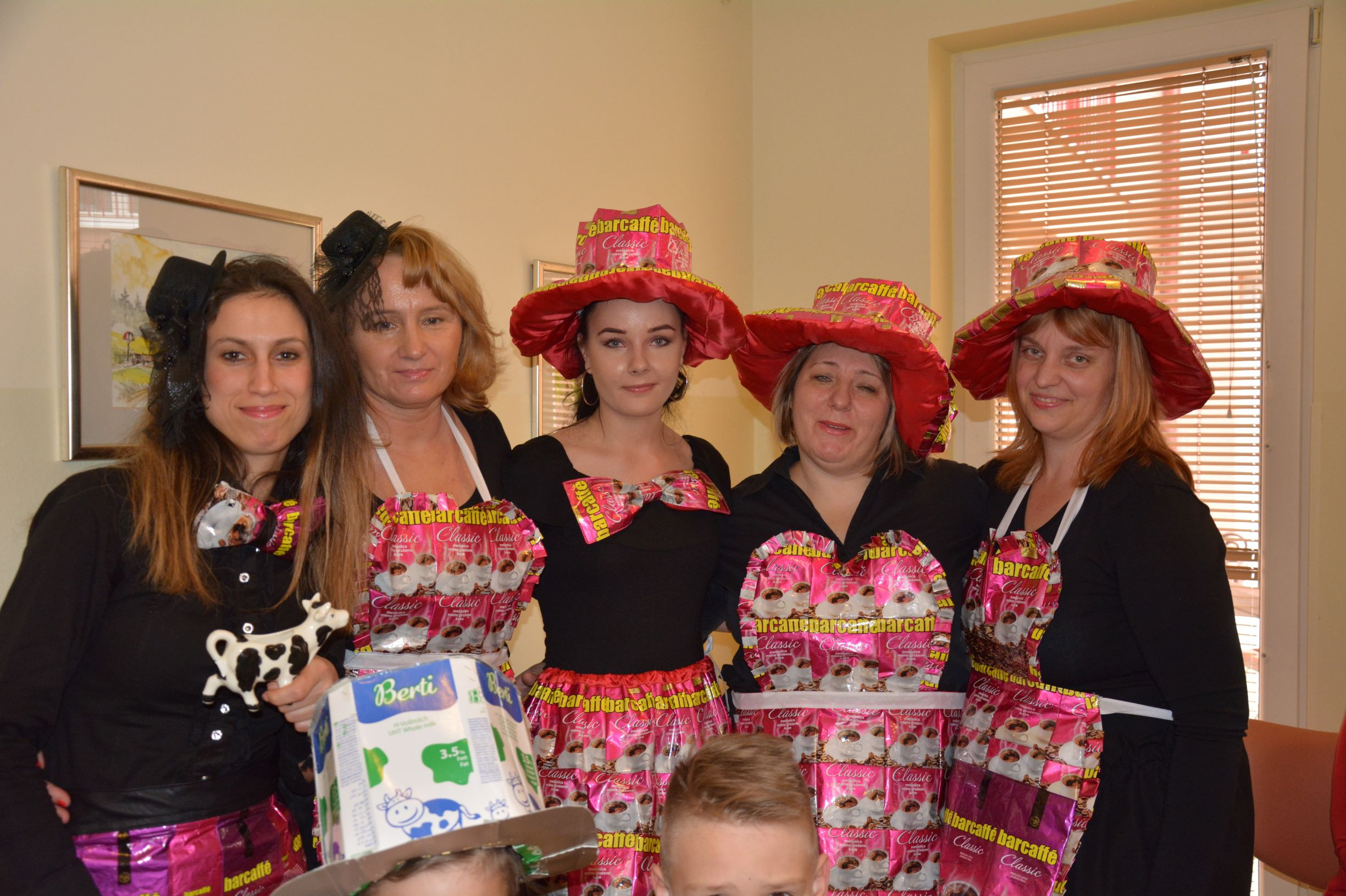 Pustno rajanje v Pegazovem domu