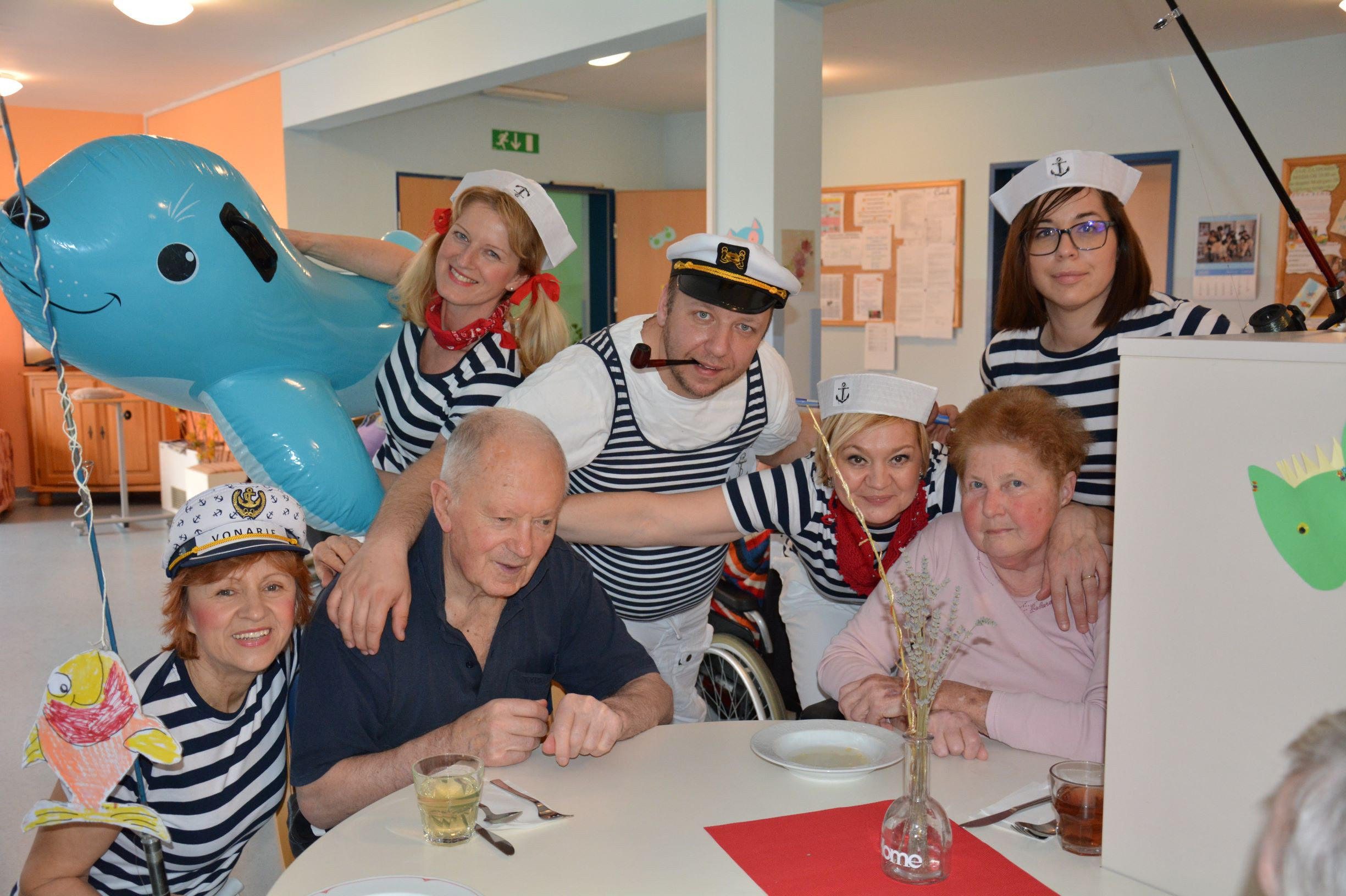 Pustno rajanje v Pegazovem domu