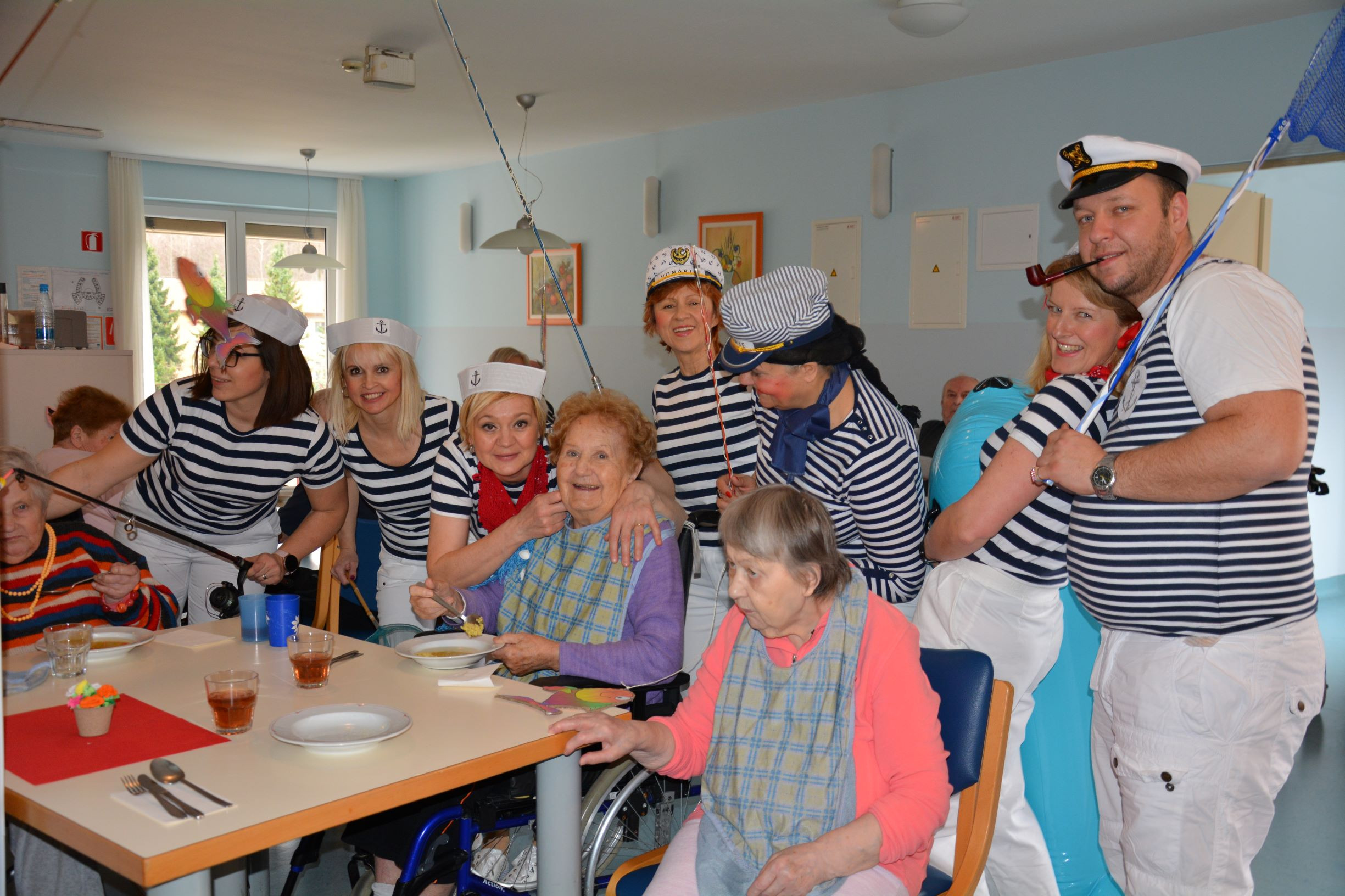 Pustno rajanje v Pegazovem domu