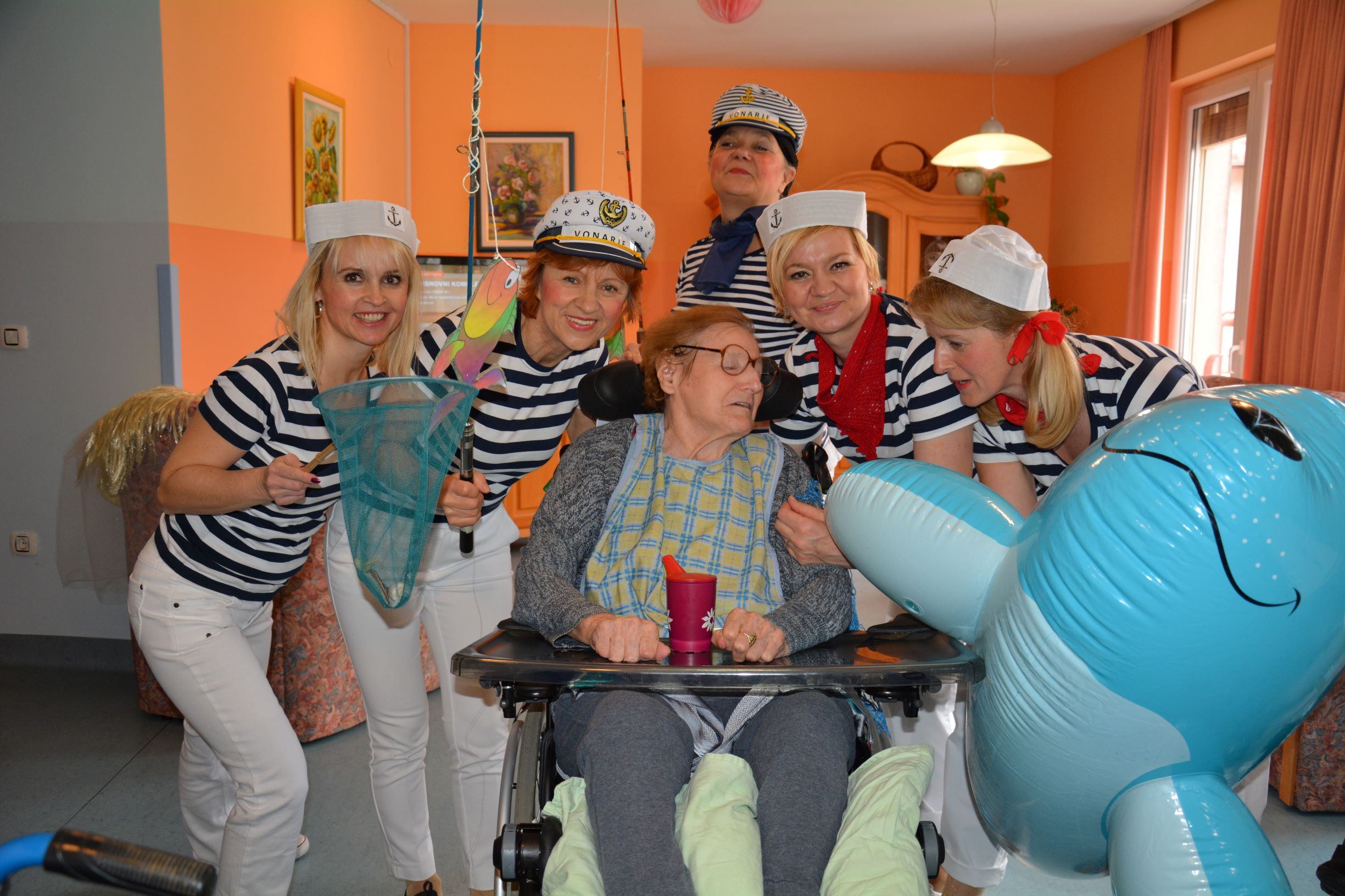 Pustno rajanje v Pegazovem domu