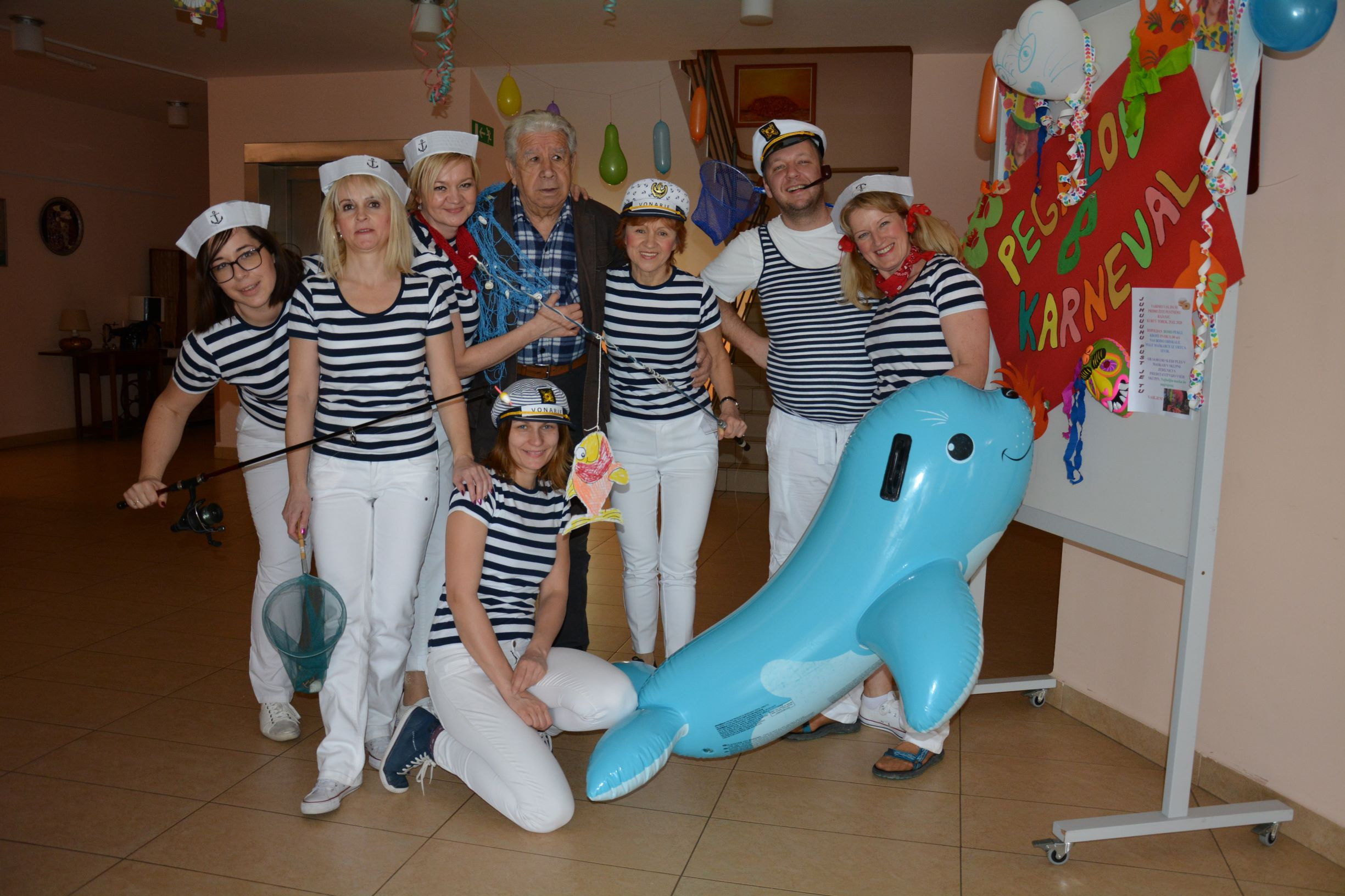 Pustno rajanje v Pegazovem domu