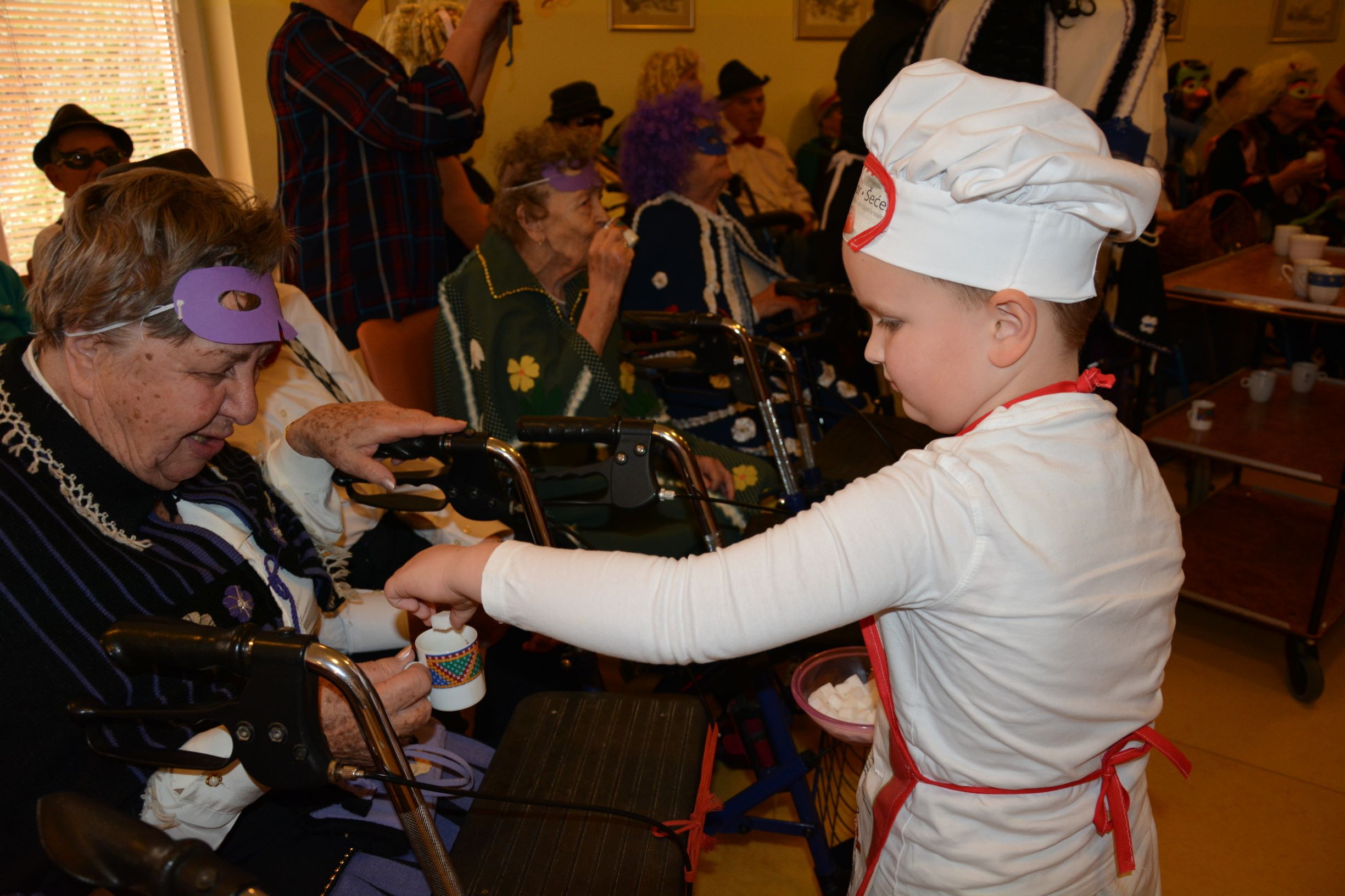 Pustno rajanje v Pegazovem domu