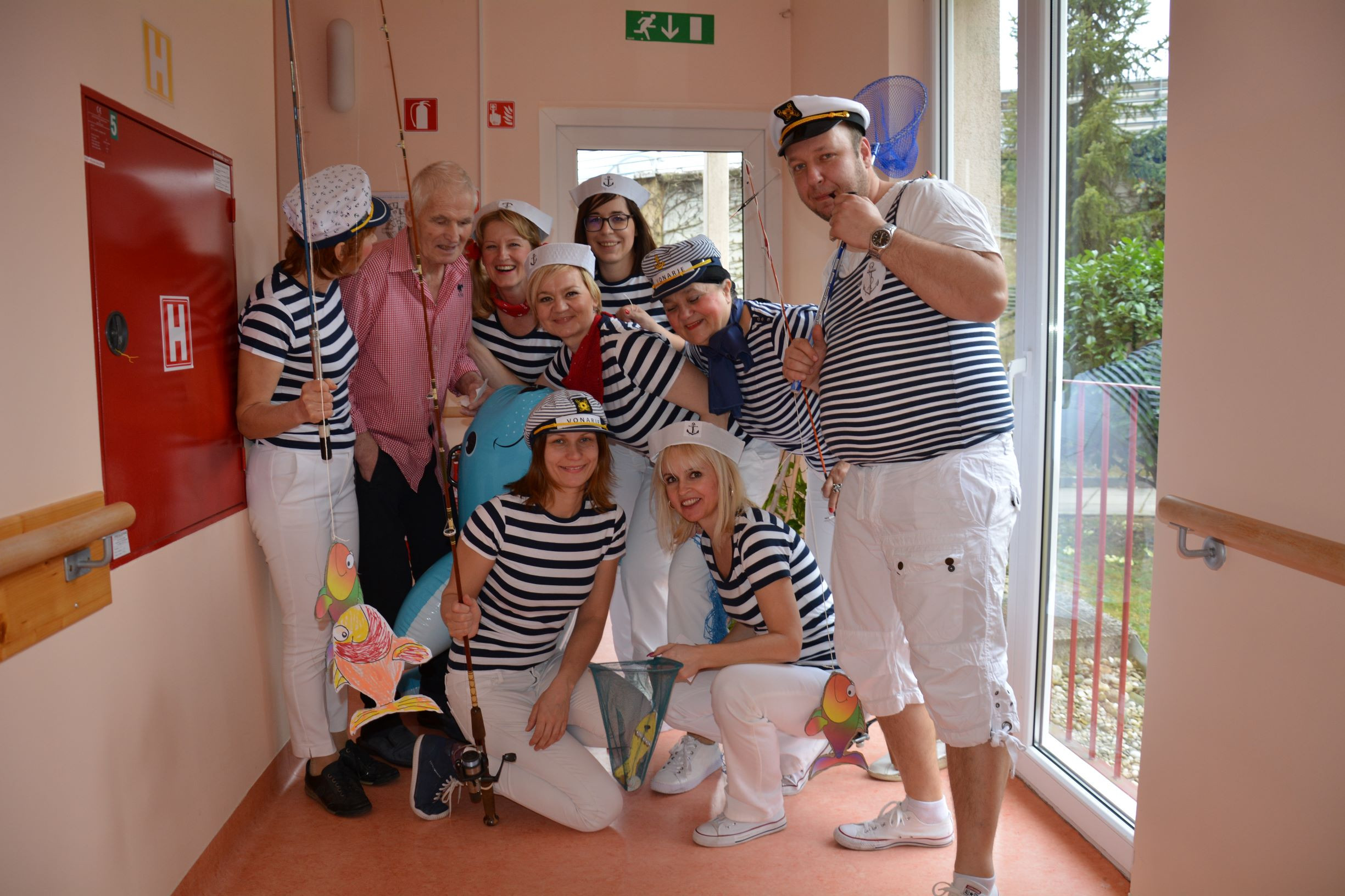 Pustno rajanje v Pegazovem domu