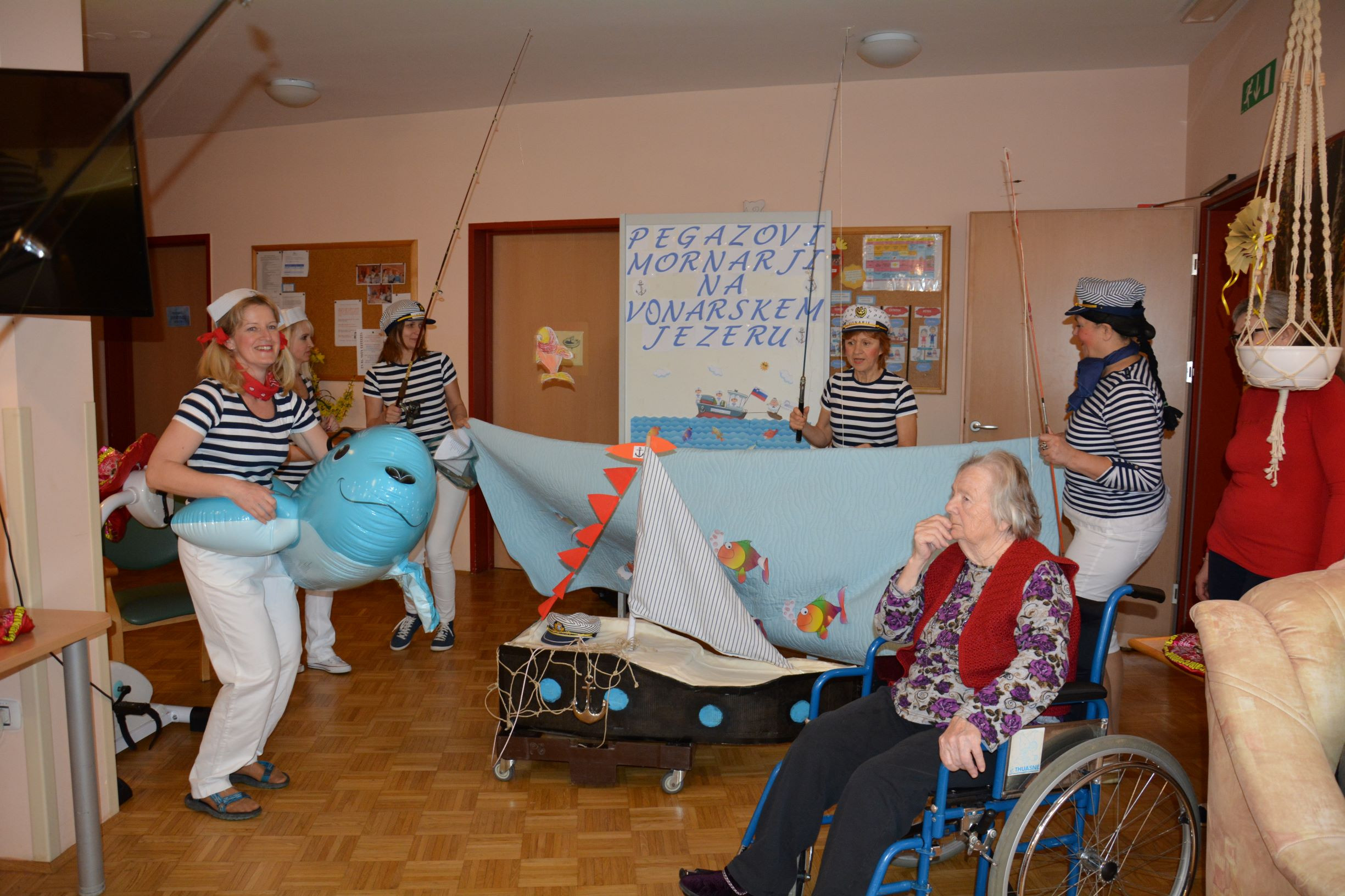 Pustno rajanje v Pegazovem domu