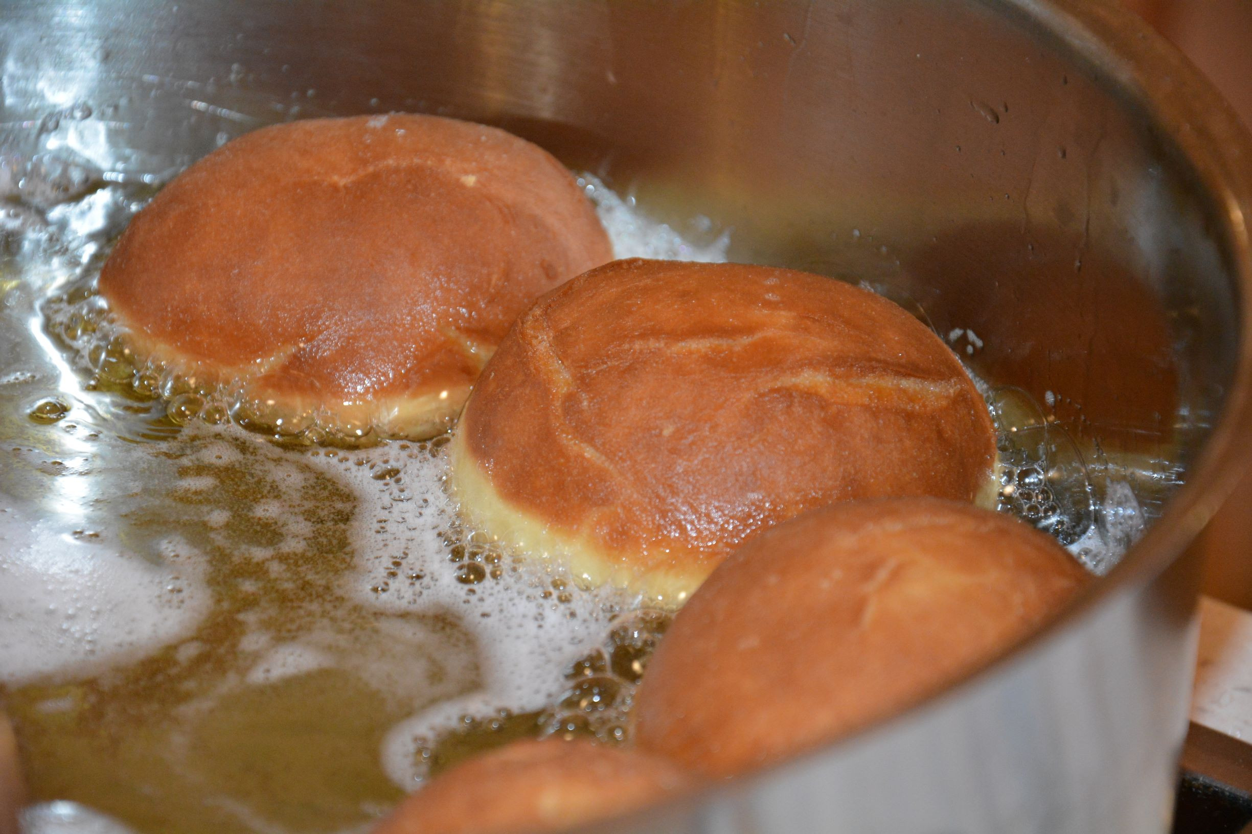 Pustno rajanje v Pegazovem domu