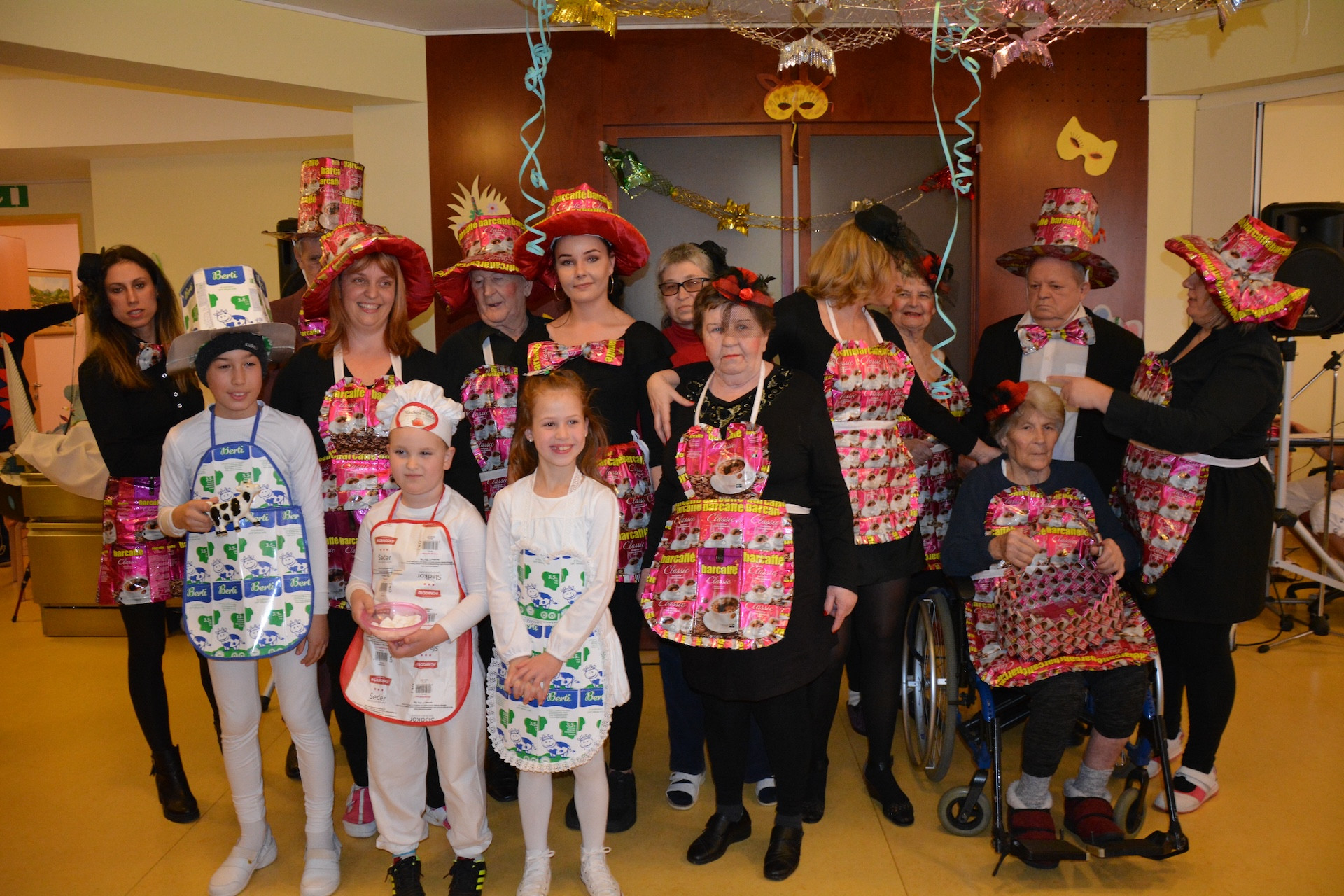 Pustno rajanje v Pegazovem domu