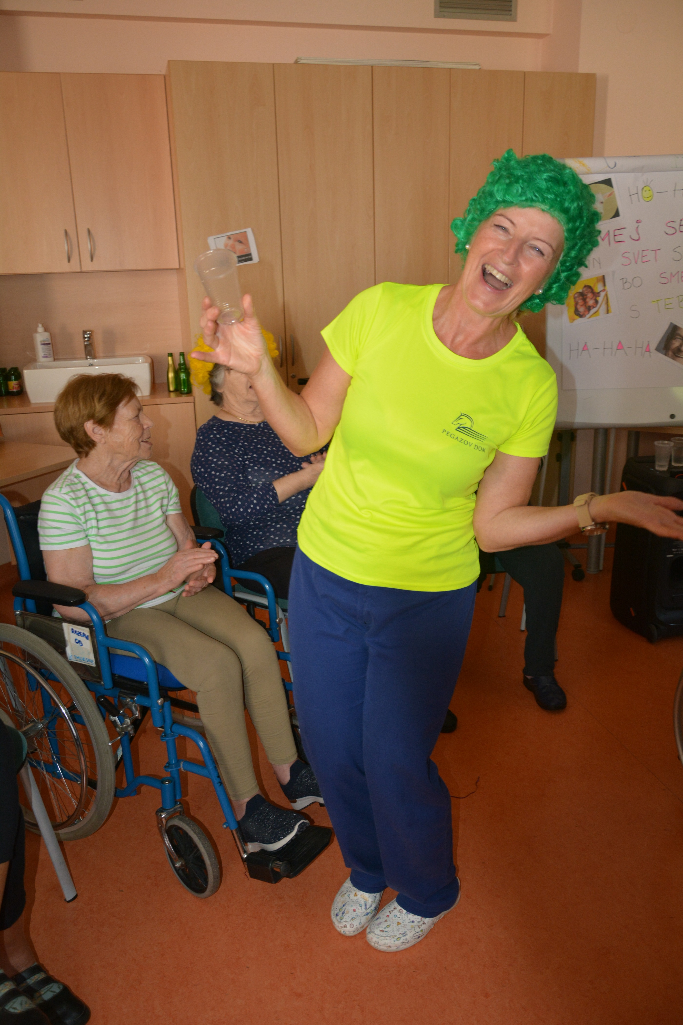 Smej se – in svet se bo smejal s teboj