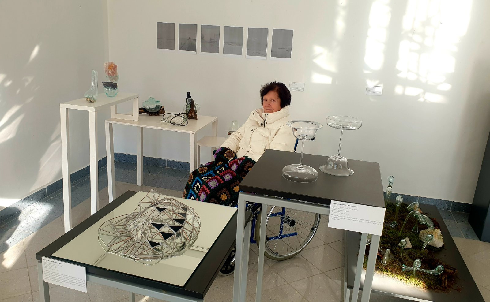 Sprehod do Anine galerije