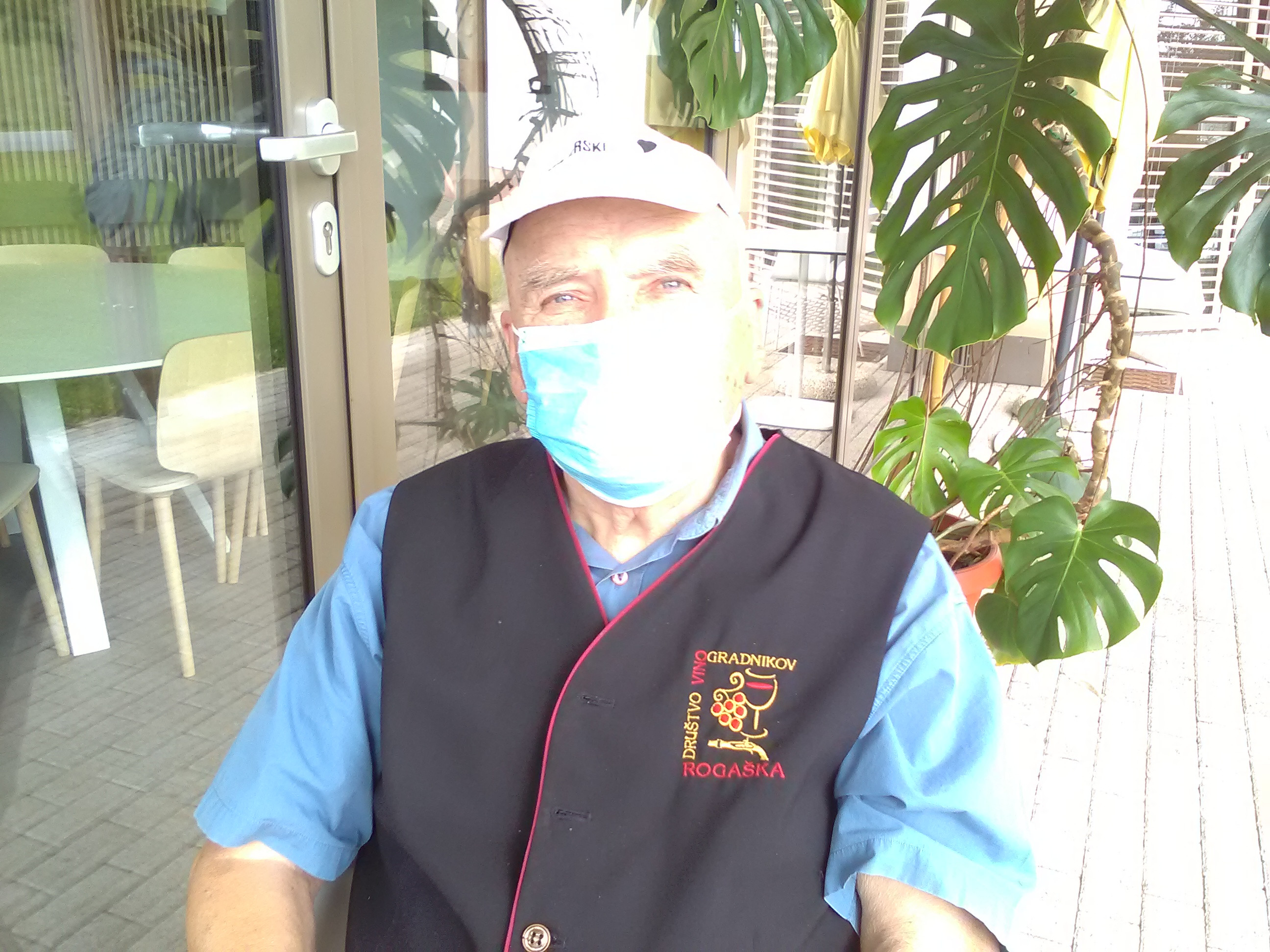 Sprehod in pogovor sta terapevtska