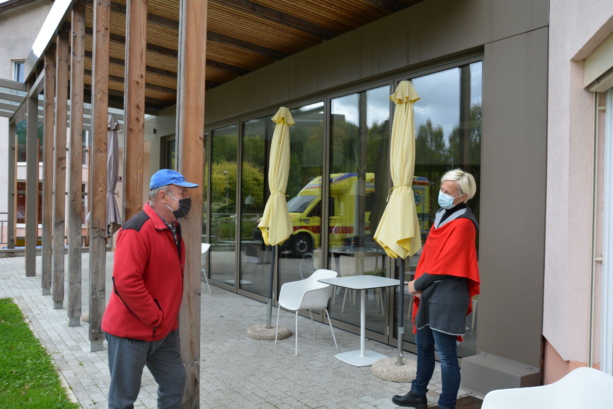 Sprehod in pogovor sta terapevtska