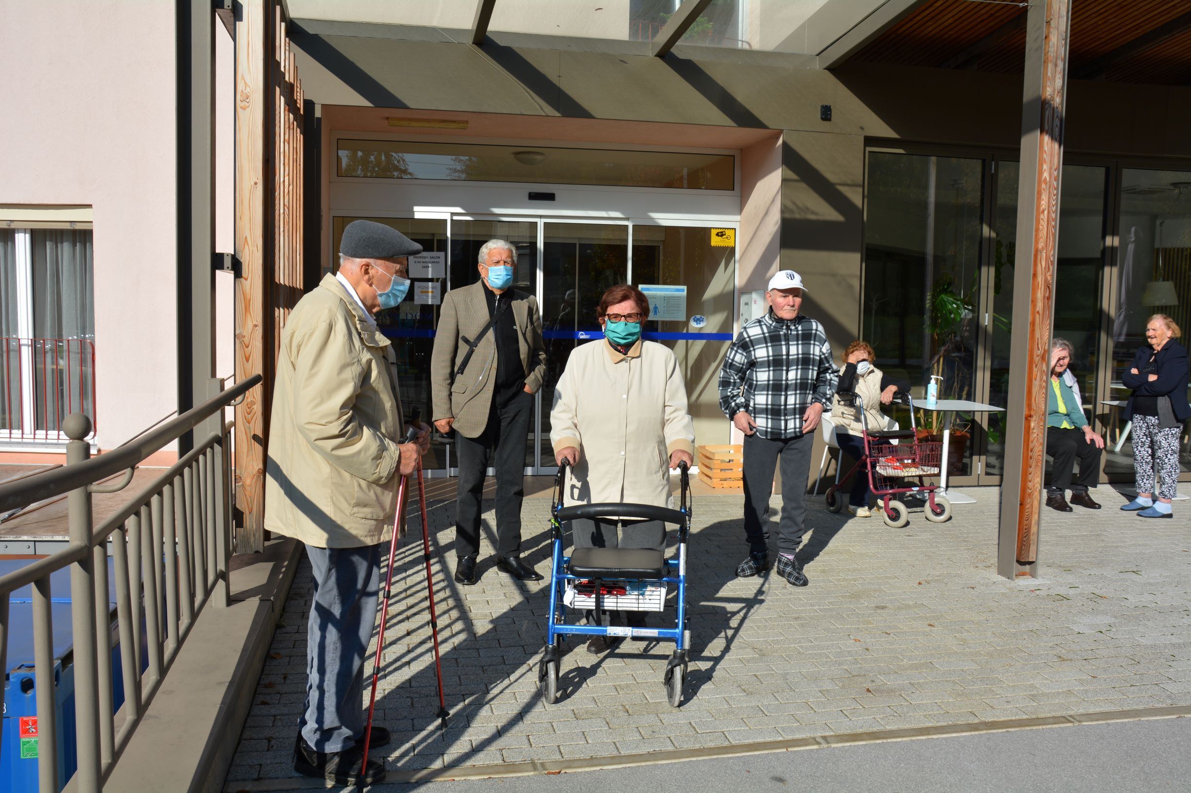 Sprehod in pogovor sta terapevtska