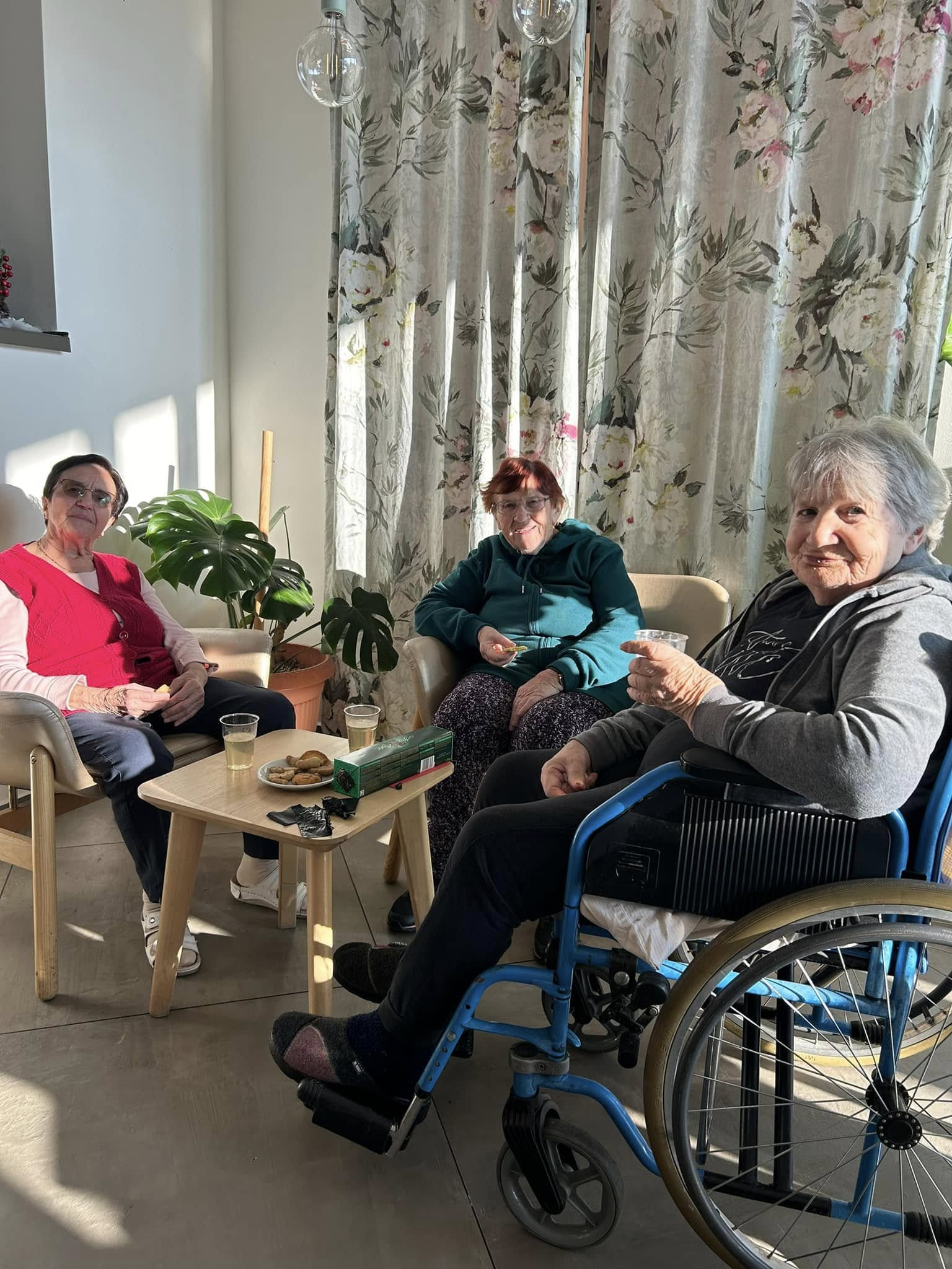 Sprehod in prednovoletno druženje