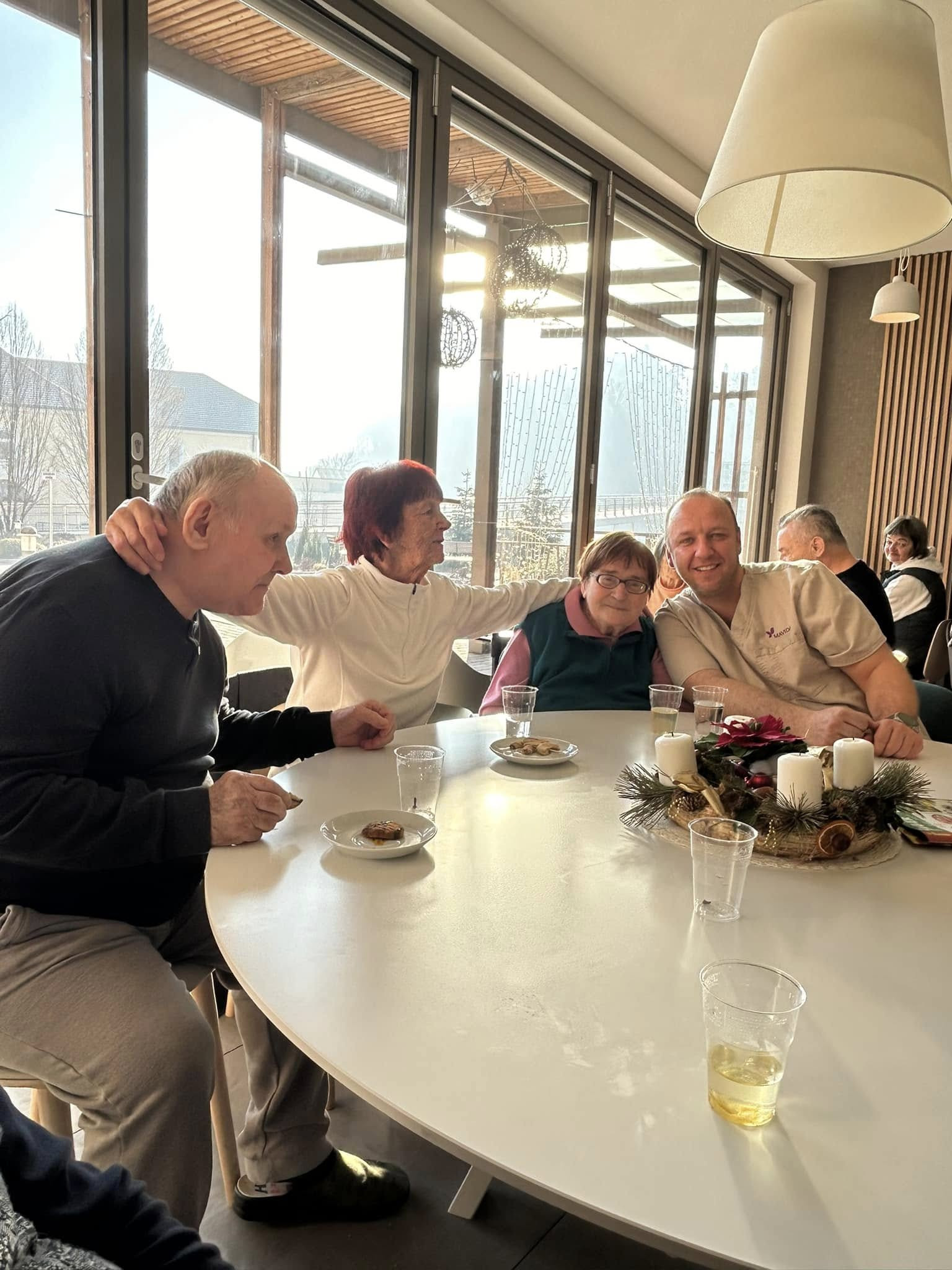 Sprehod in prednovoletno druženje