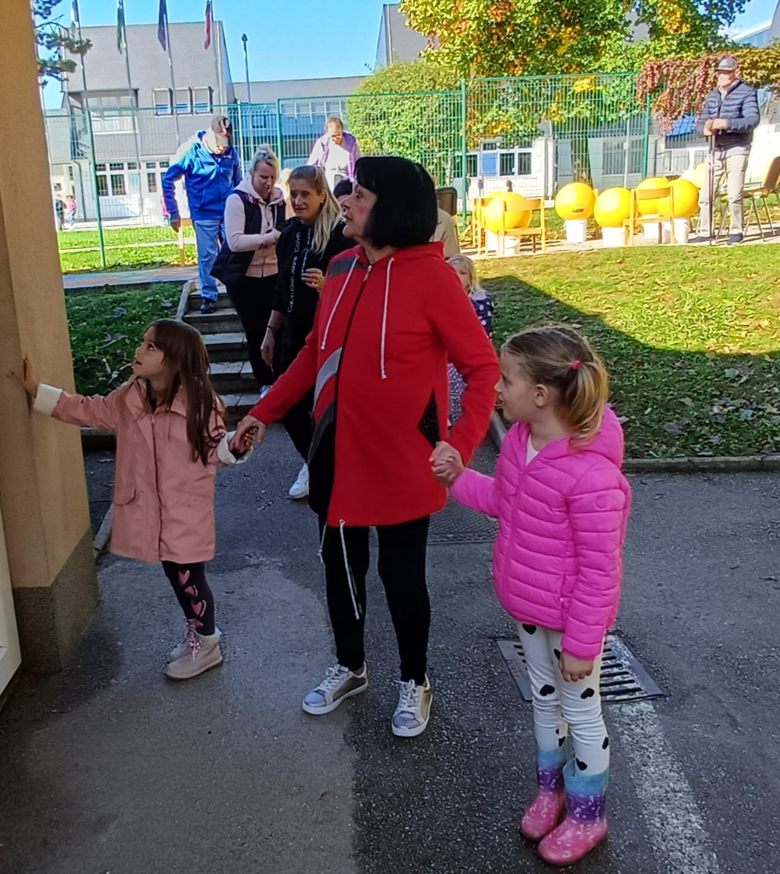 Srečanje polno smeha in ustvarjalnosti