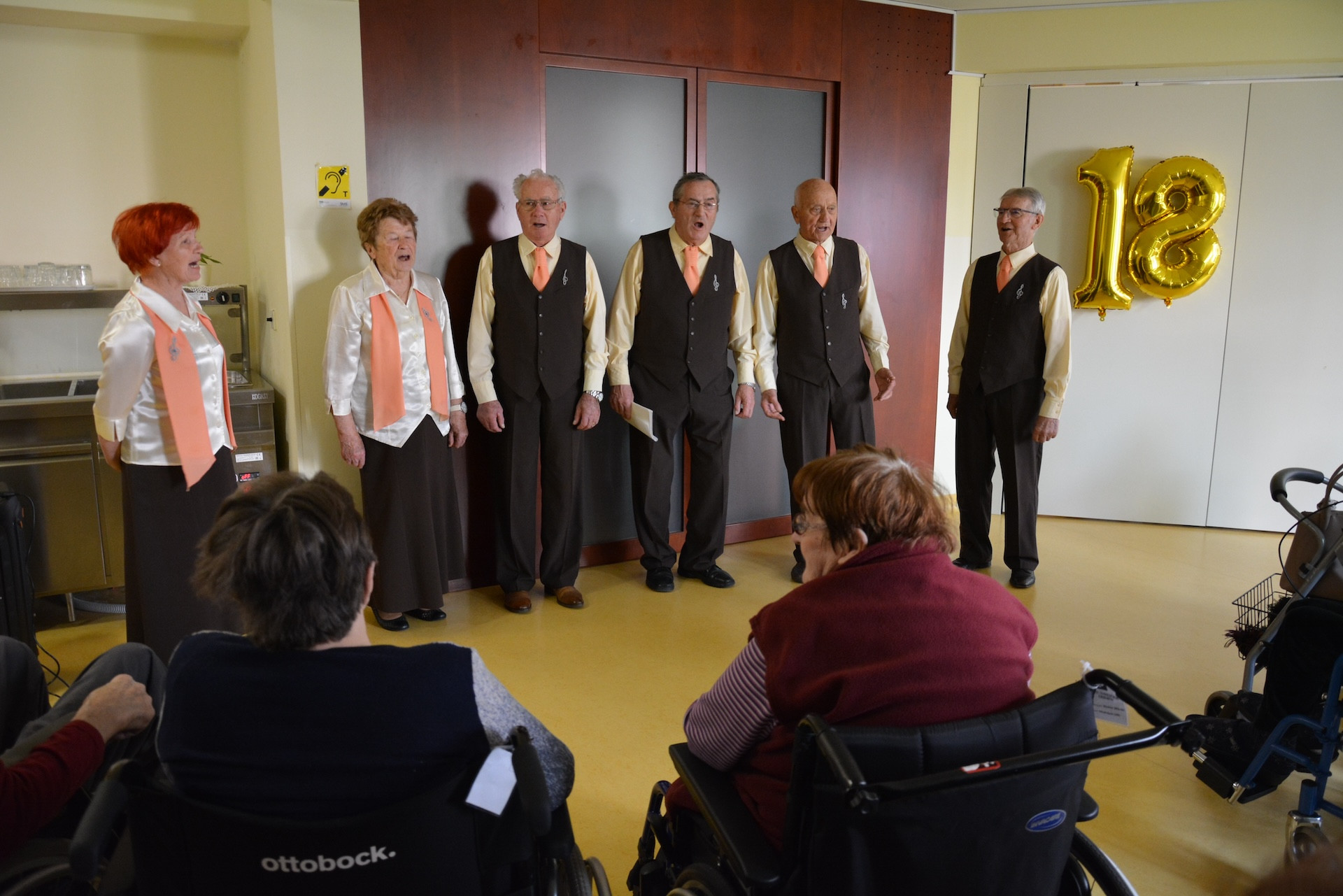 „Travniki so že zeleni…