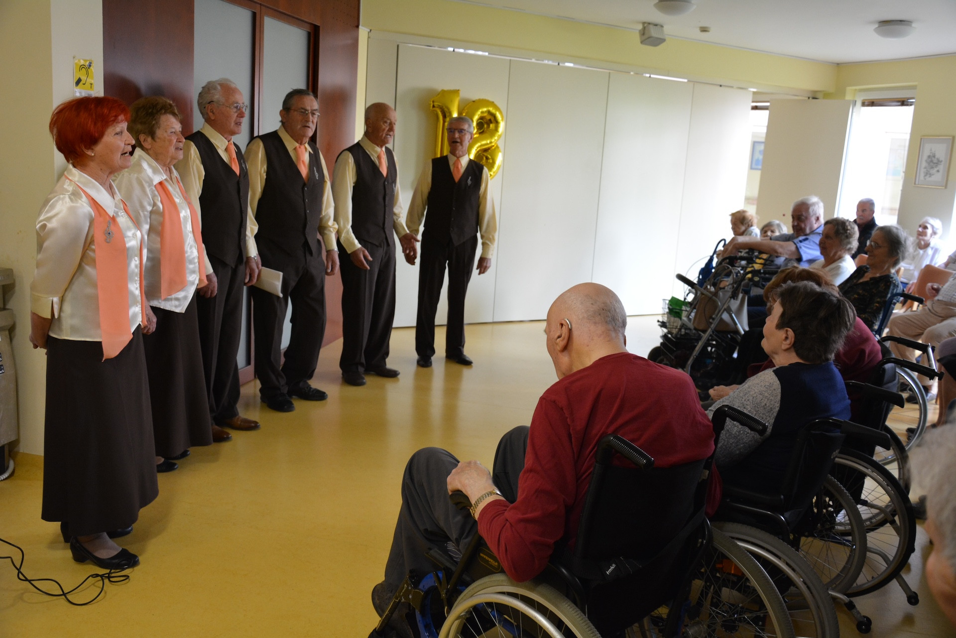 „Travniki so že zeleni…