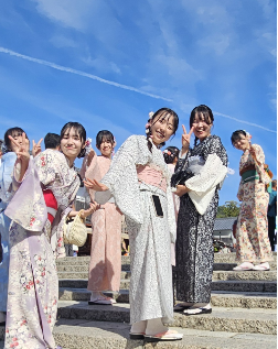 V deželi vzhajajočega sonca