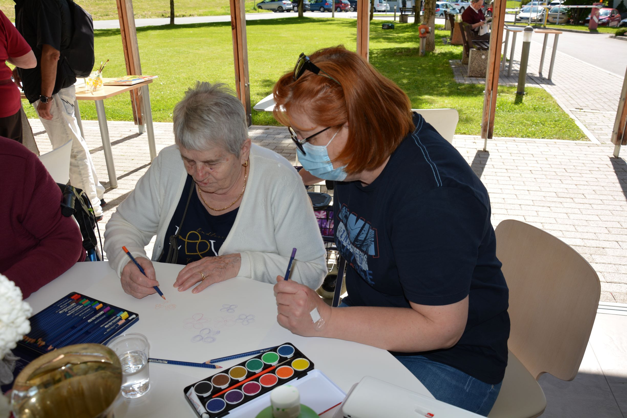 Vabljeni v svet mavričnih barv