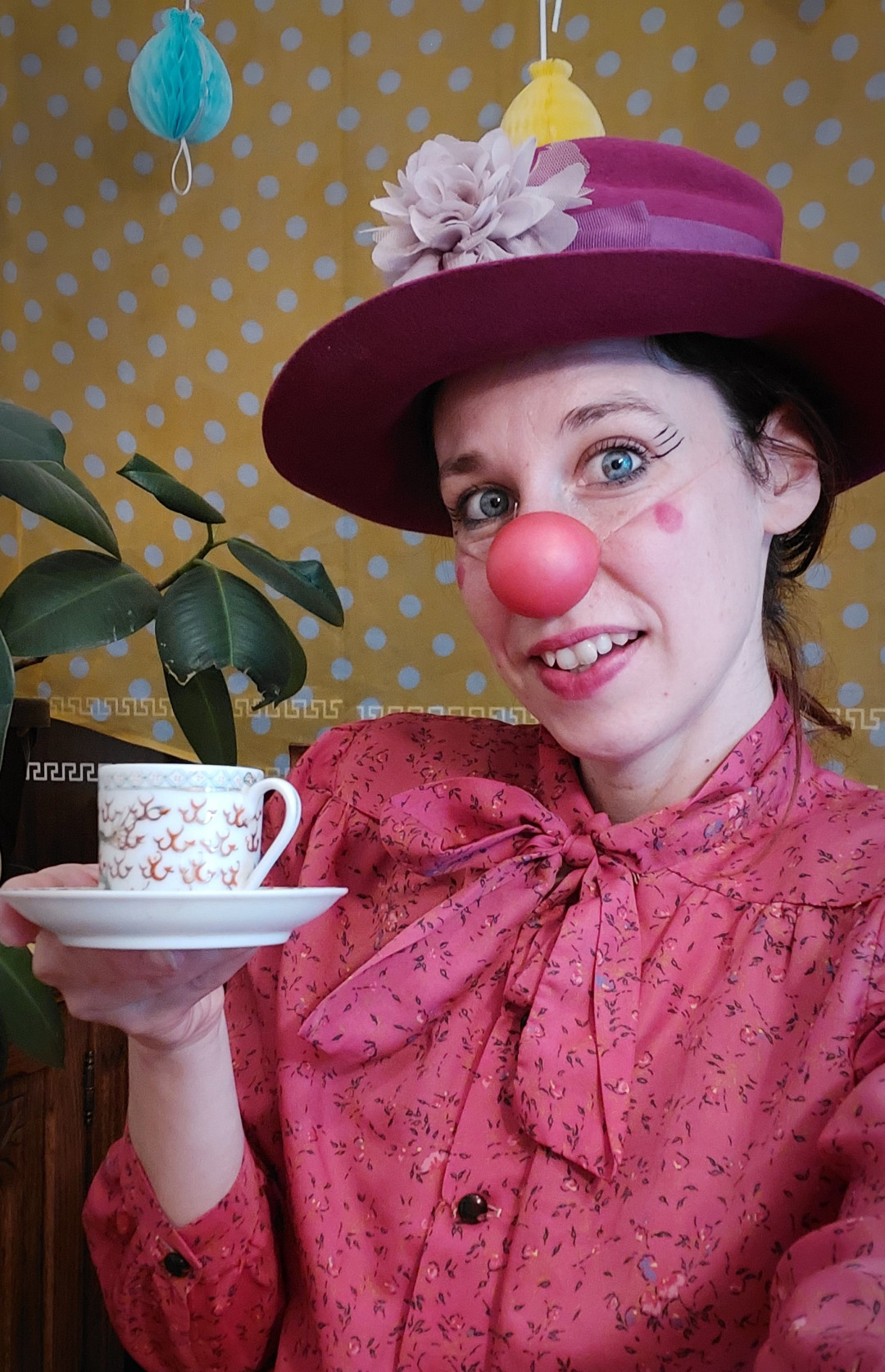 Vandrina druženja na daljavo s stanovalkami in stanovalci Pegazovega doma