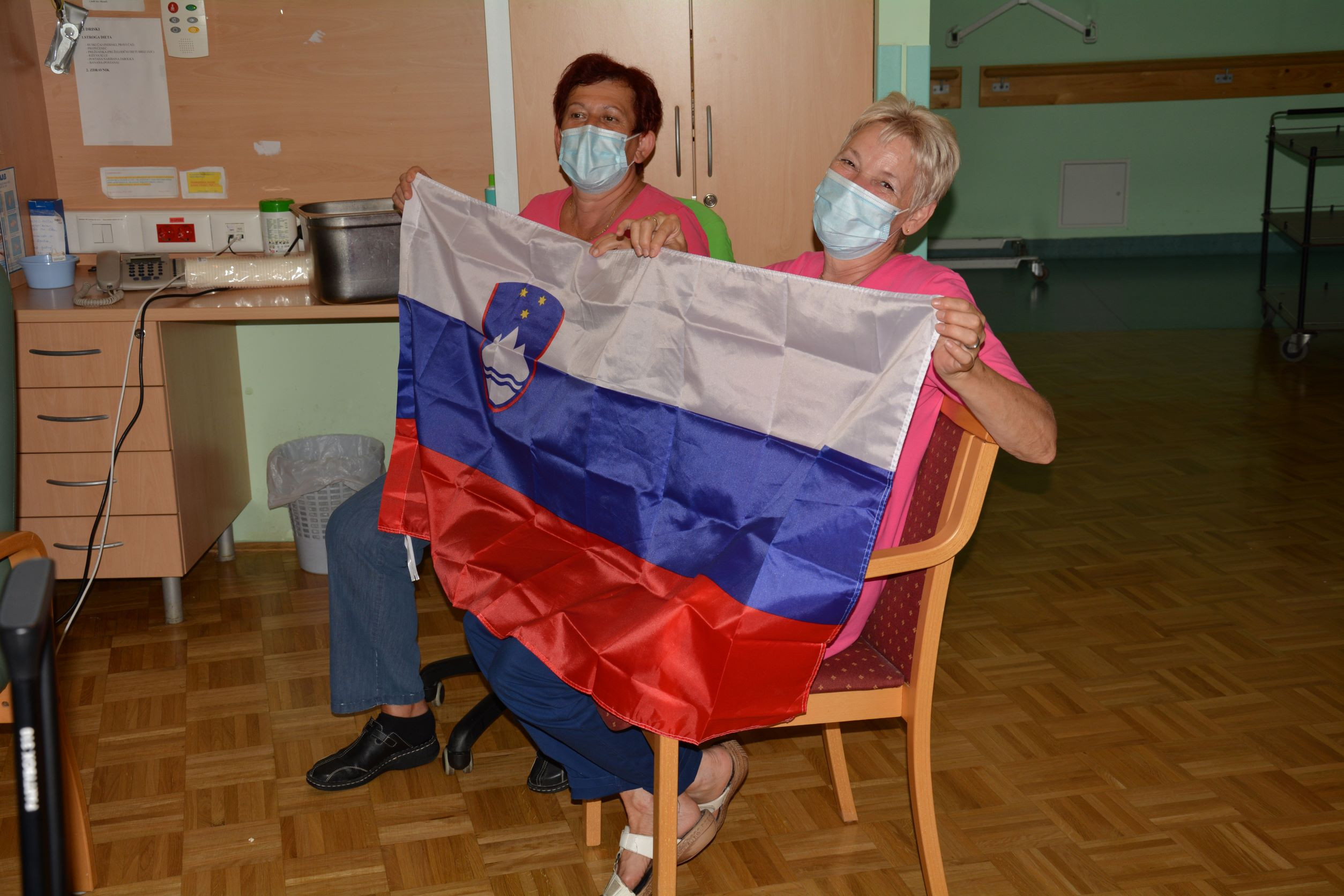 Vneto navijamo za naše košarkarje