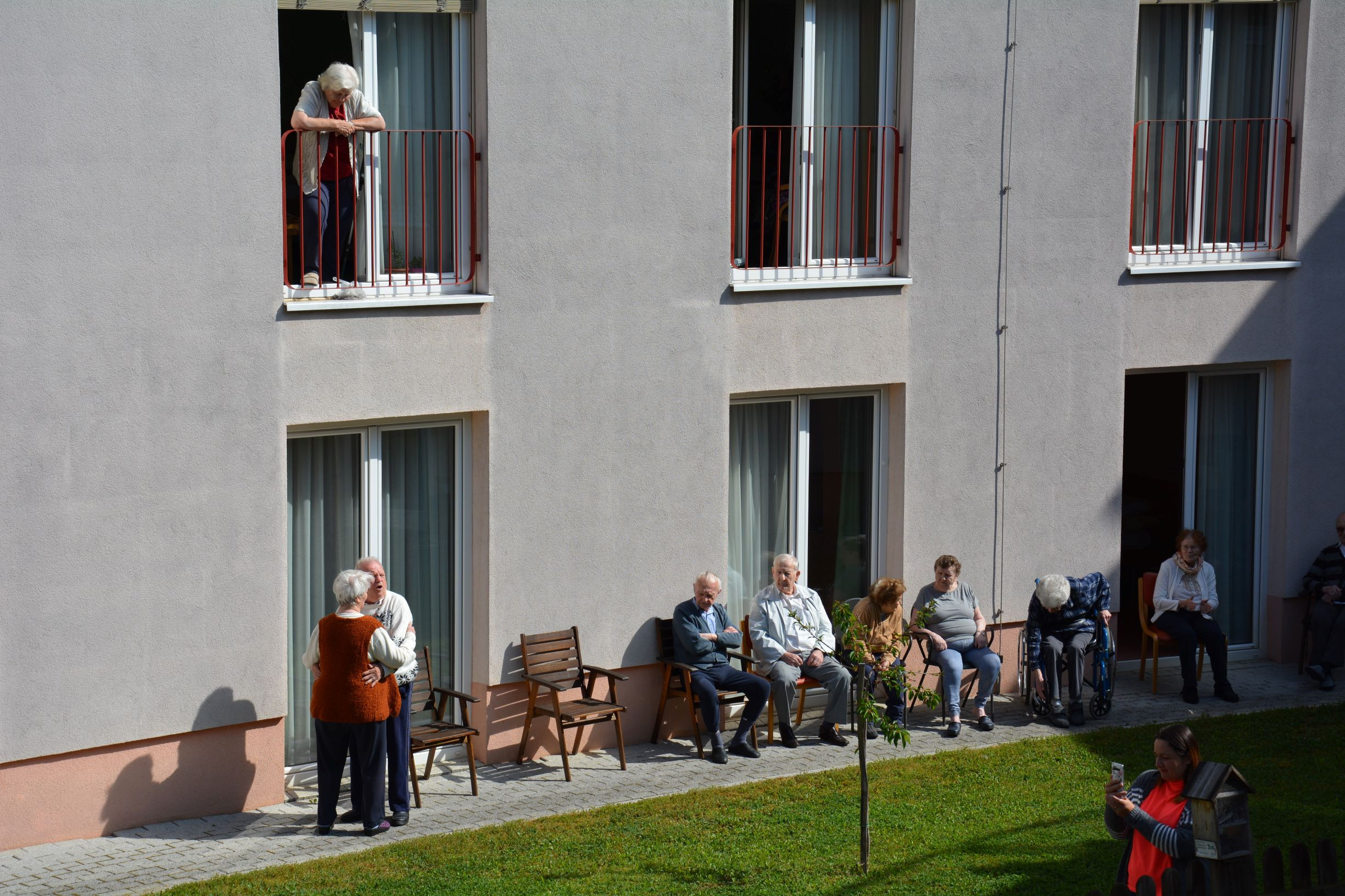 Vrtna veselica s slovensko glasbo