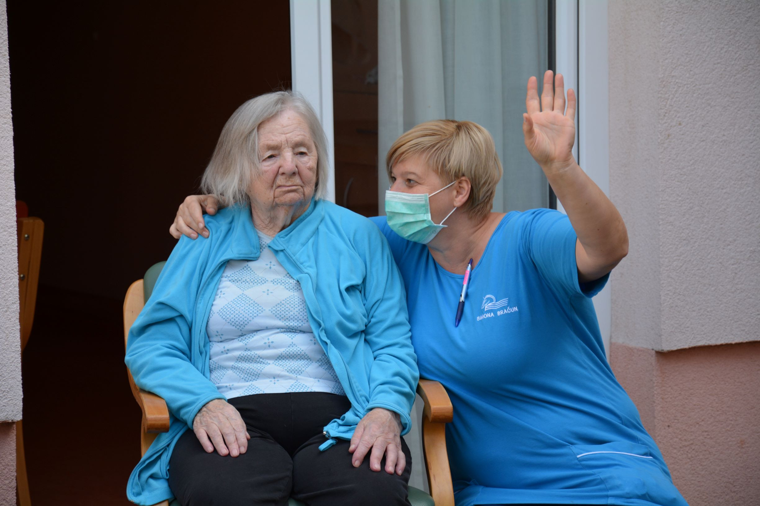 Vrtna veselica s slovensko glasbo