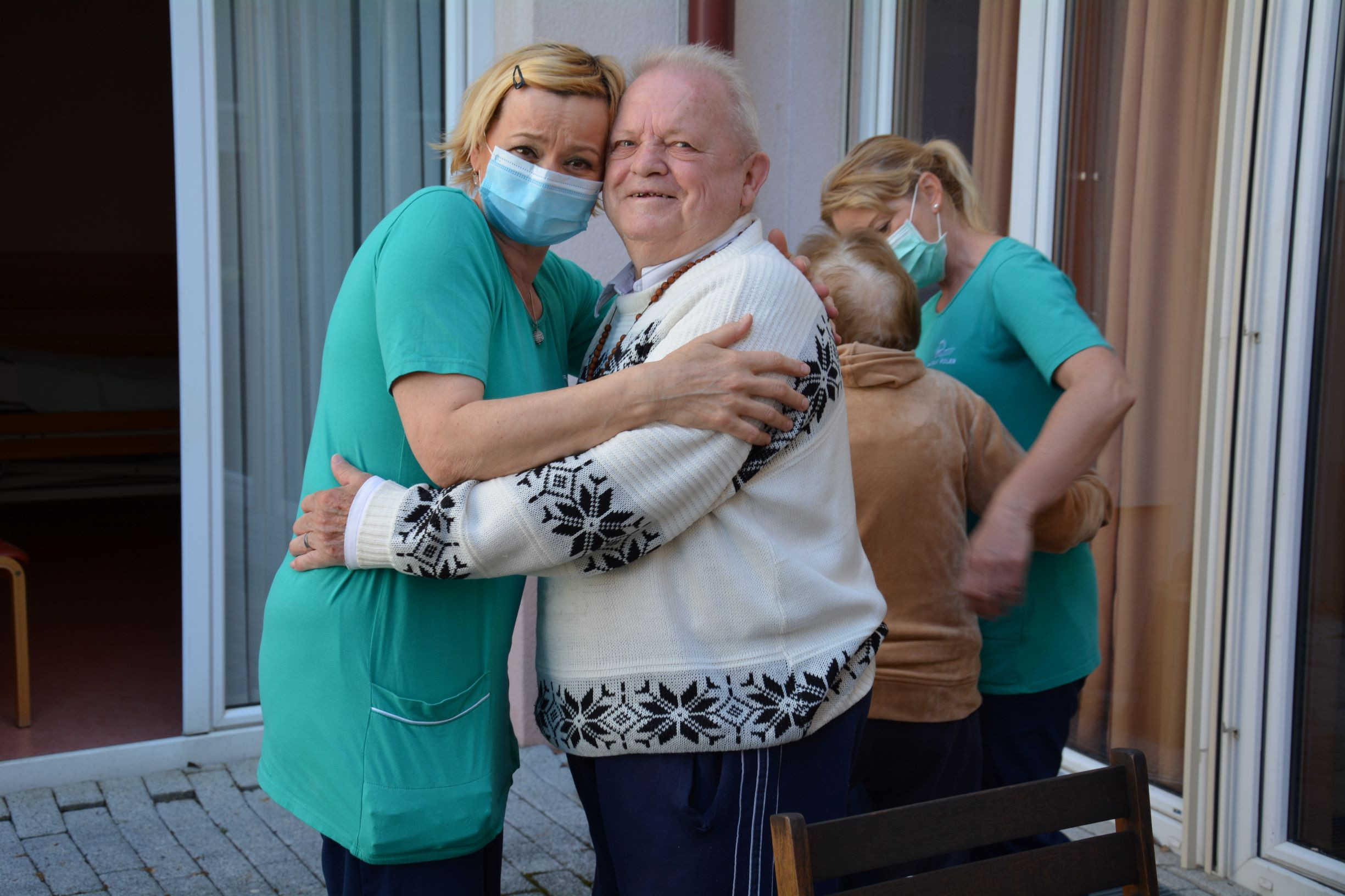 Vrtna veselica s slovensko glasbo