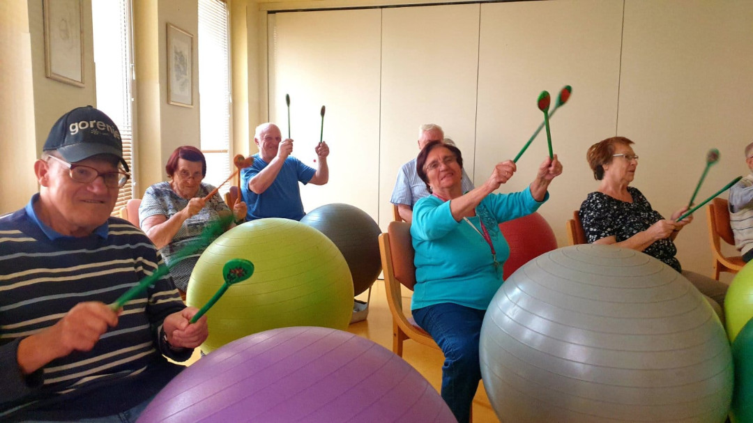 Z žoga bendom proti Alzheimerjevi bolezni.